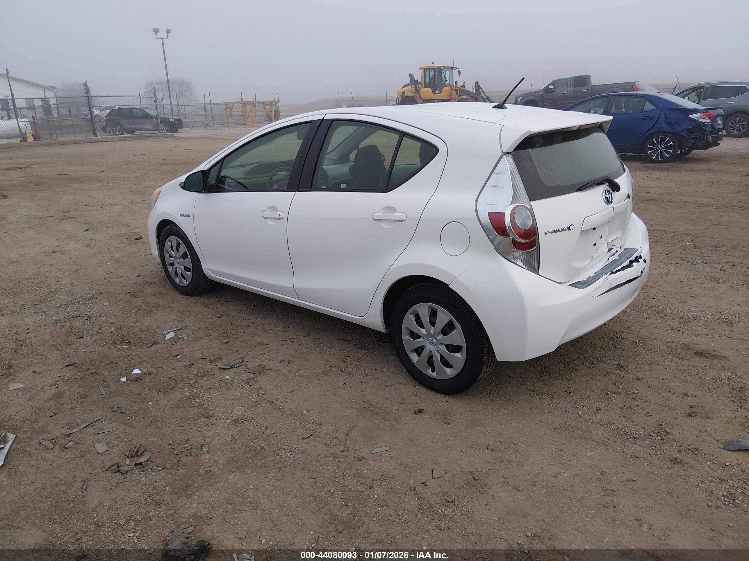TOYOTA PRIUS image 3