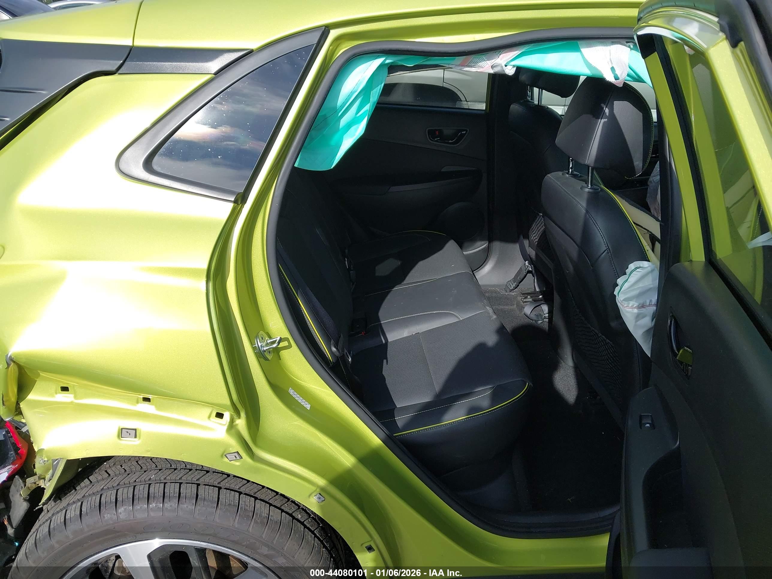 HYUNDAI KONA image 8