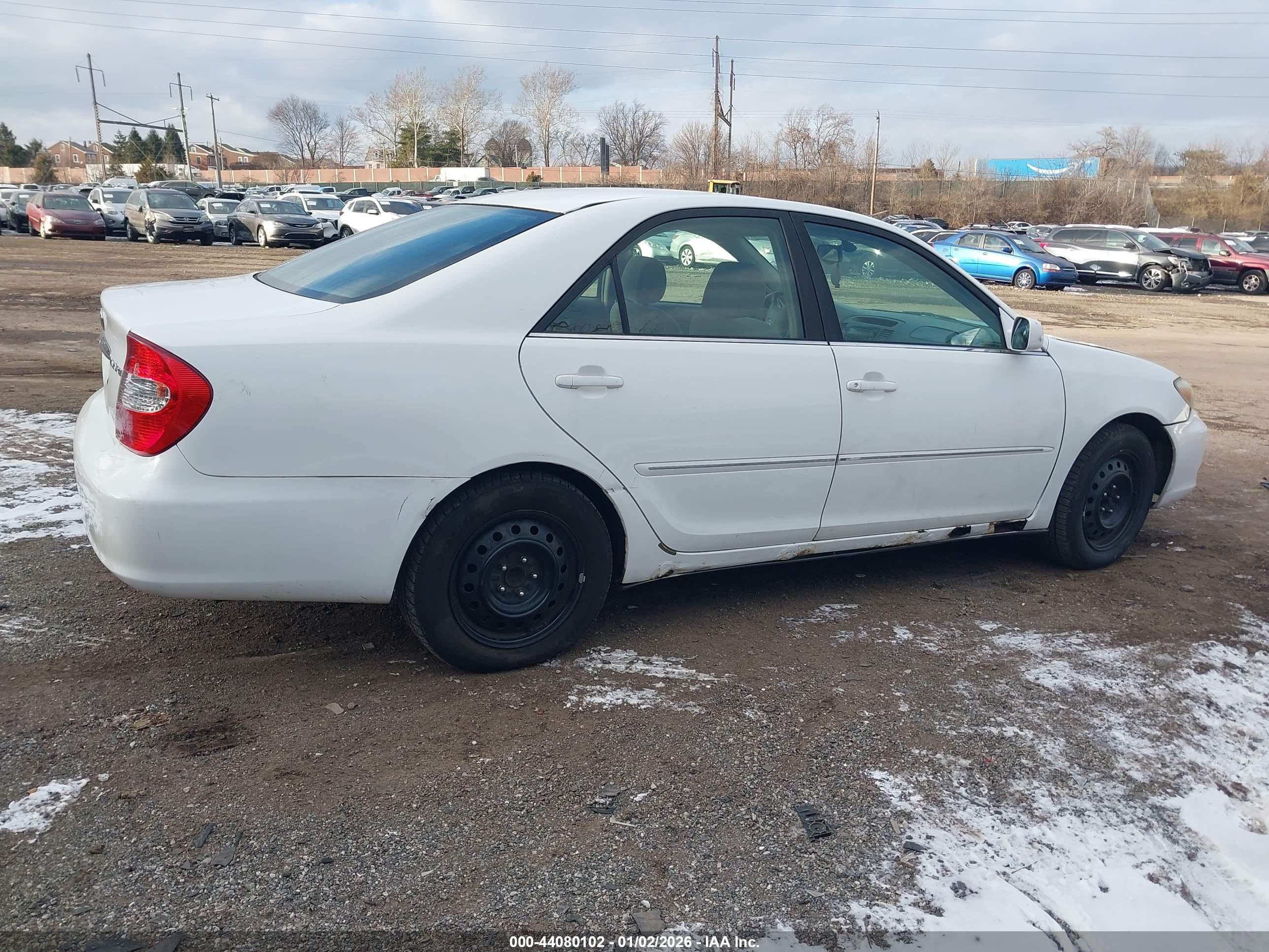 TOYOTA CAMRY image 4