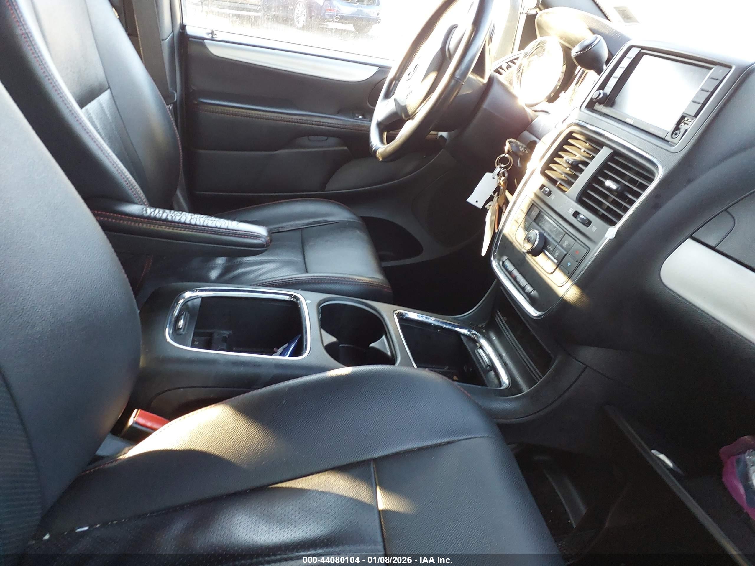 DODGE GRAND image 5