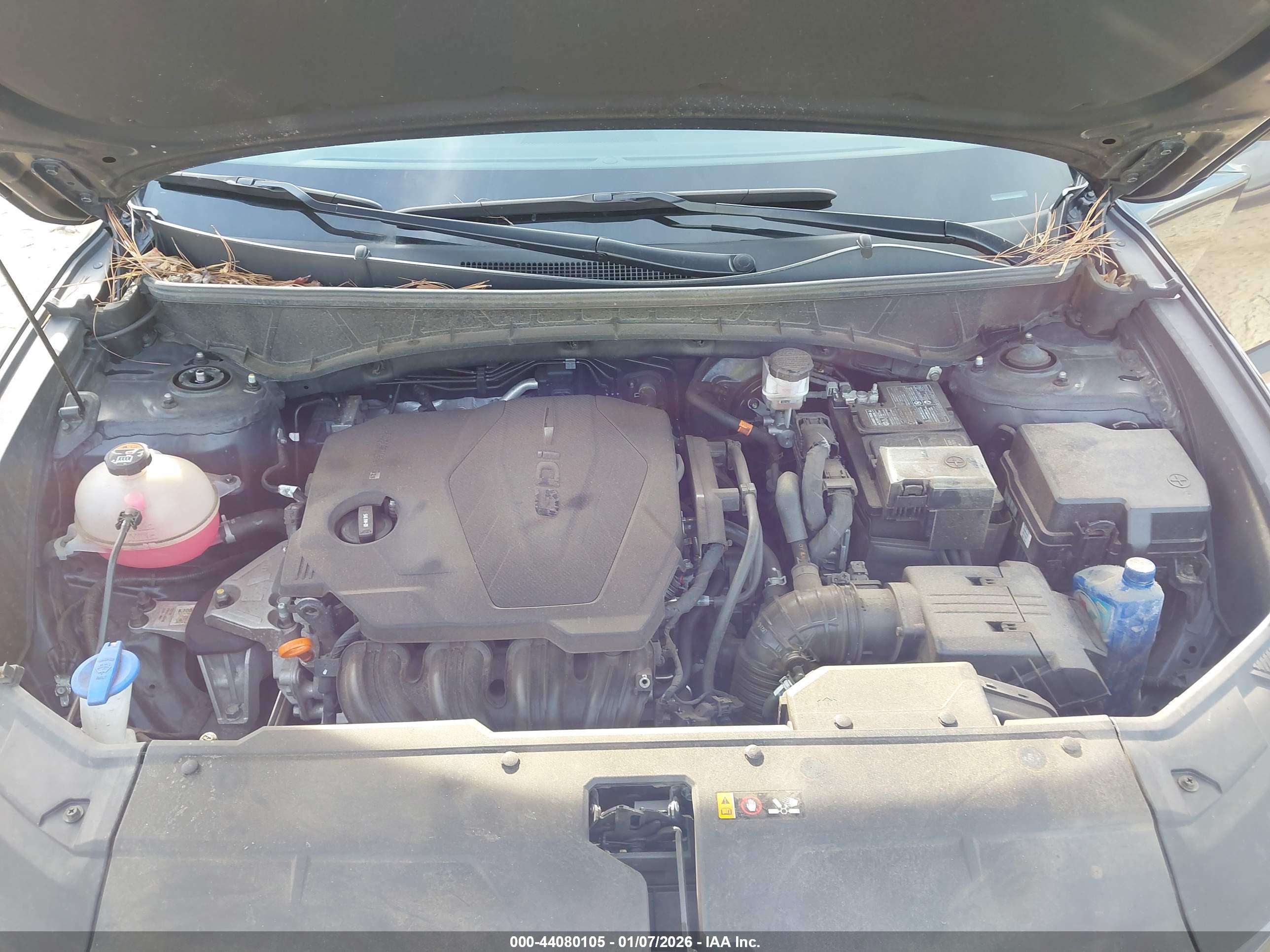 HYUNDAI TUCSON image 10
