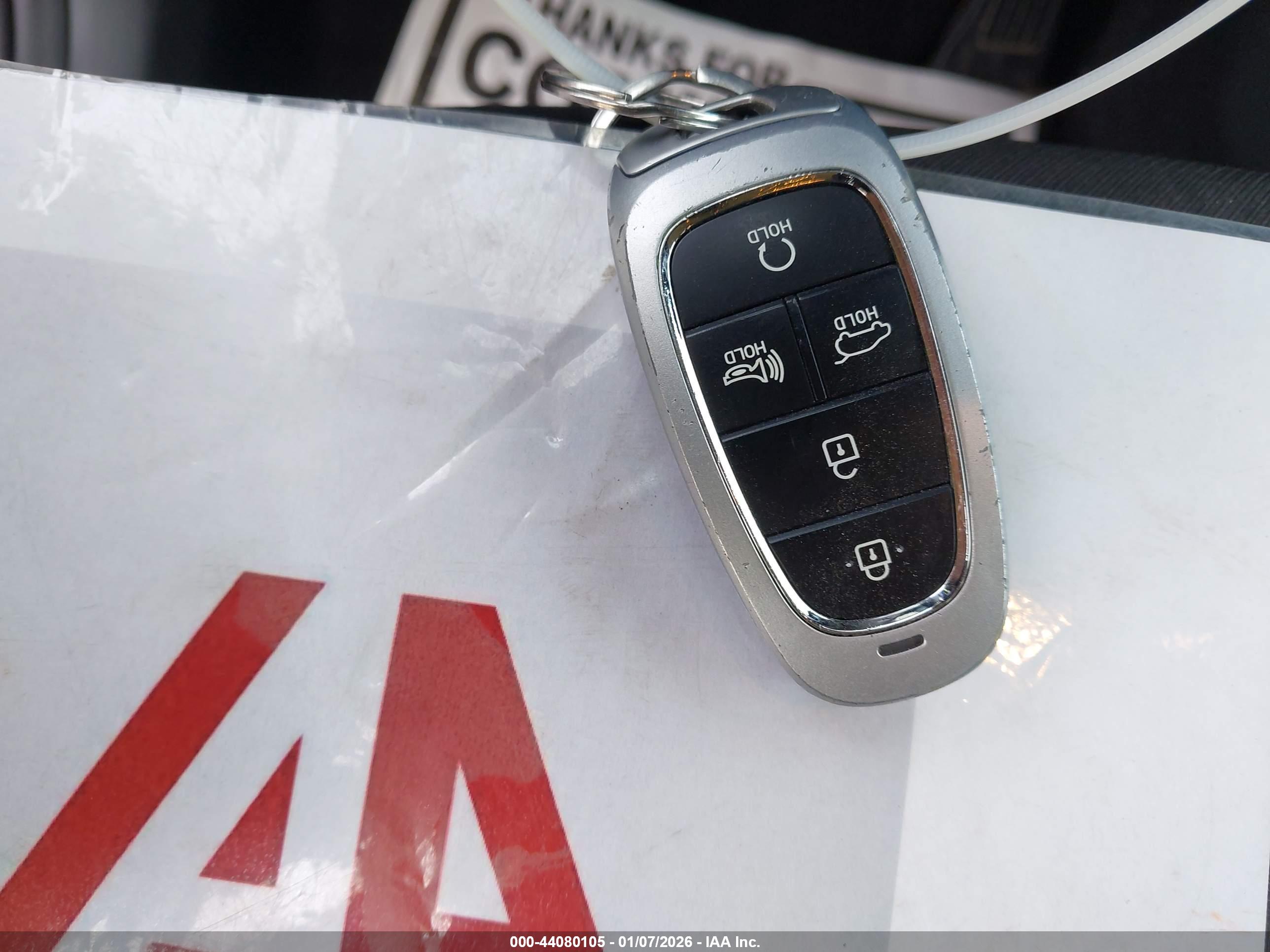 HYUNDAI TUCSON image 11