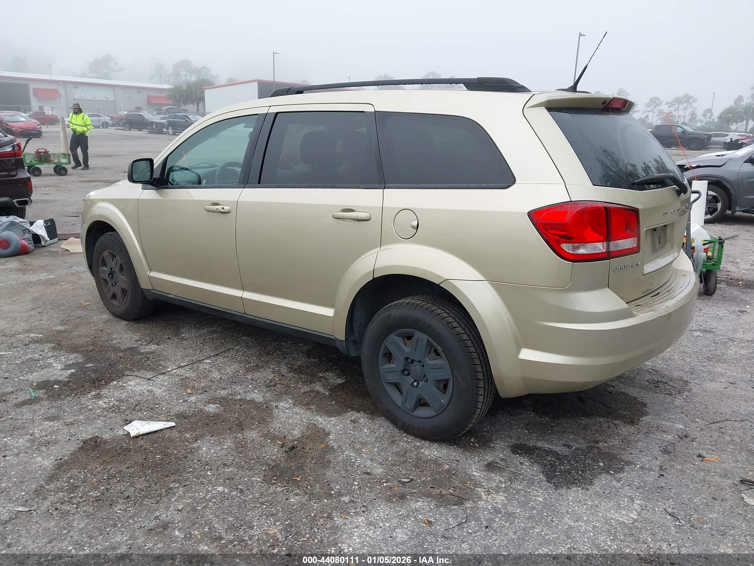 DODGE JOURNEY image 3