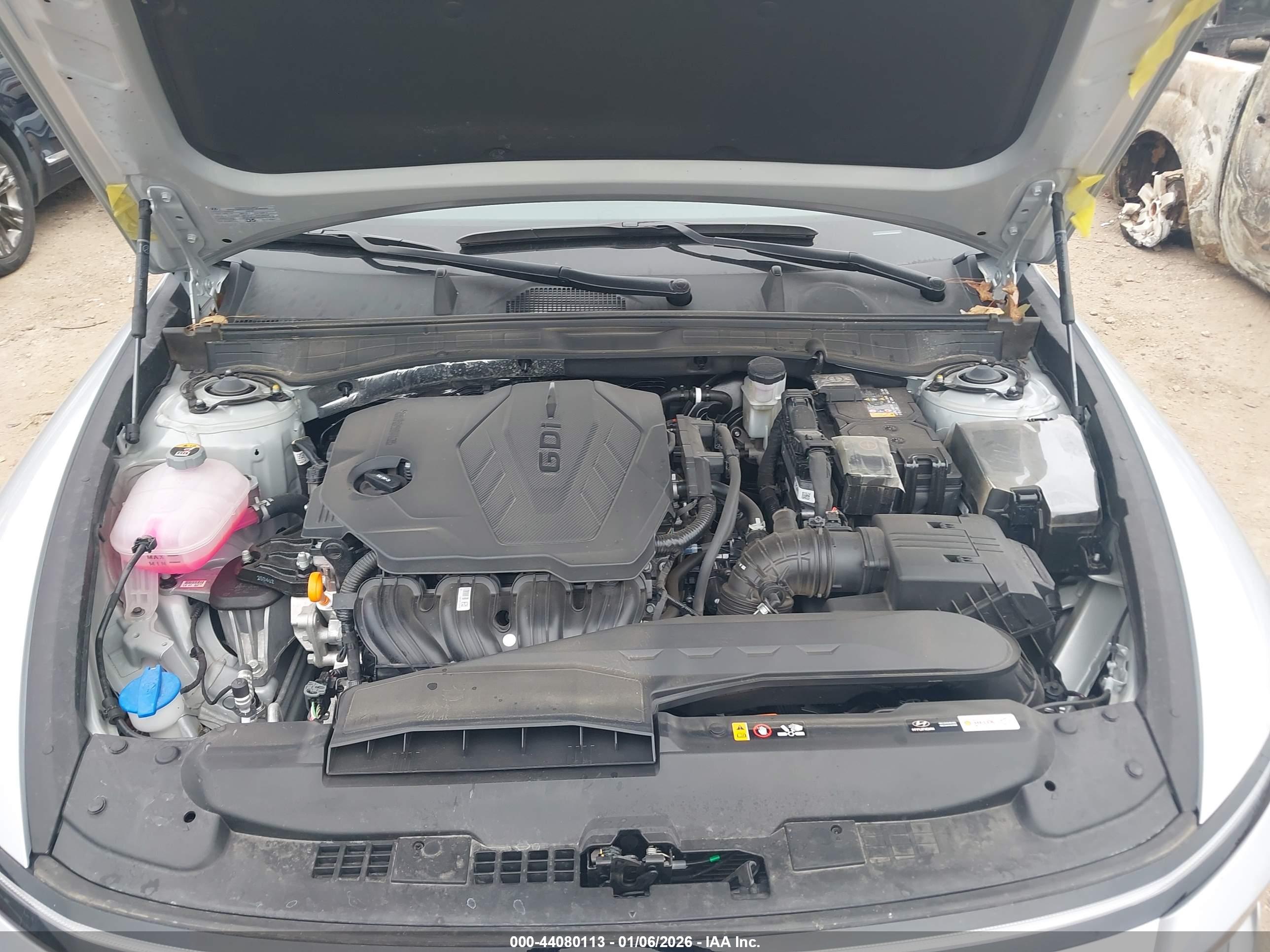 HYUNDAI SONATA image 10