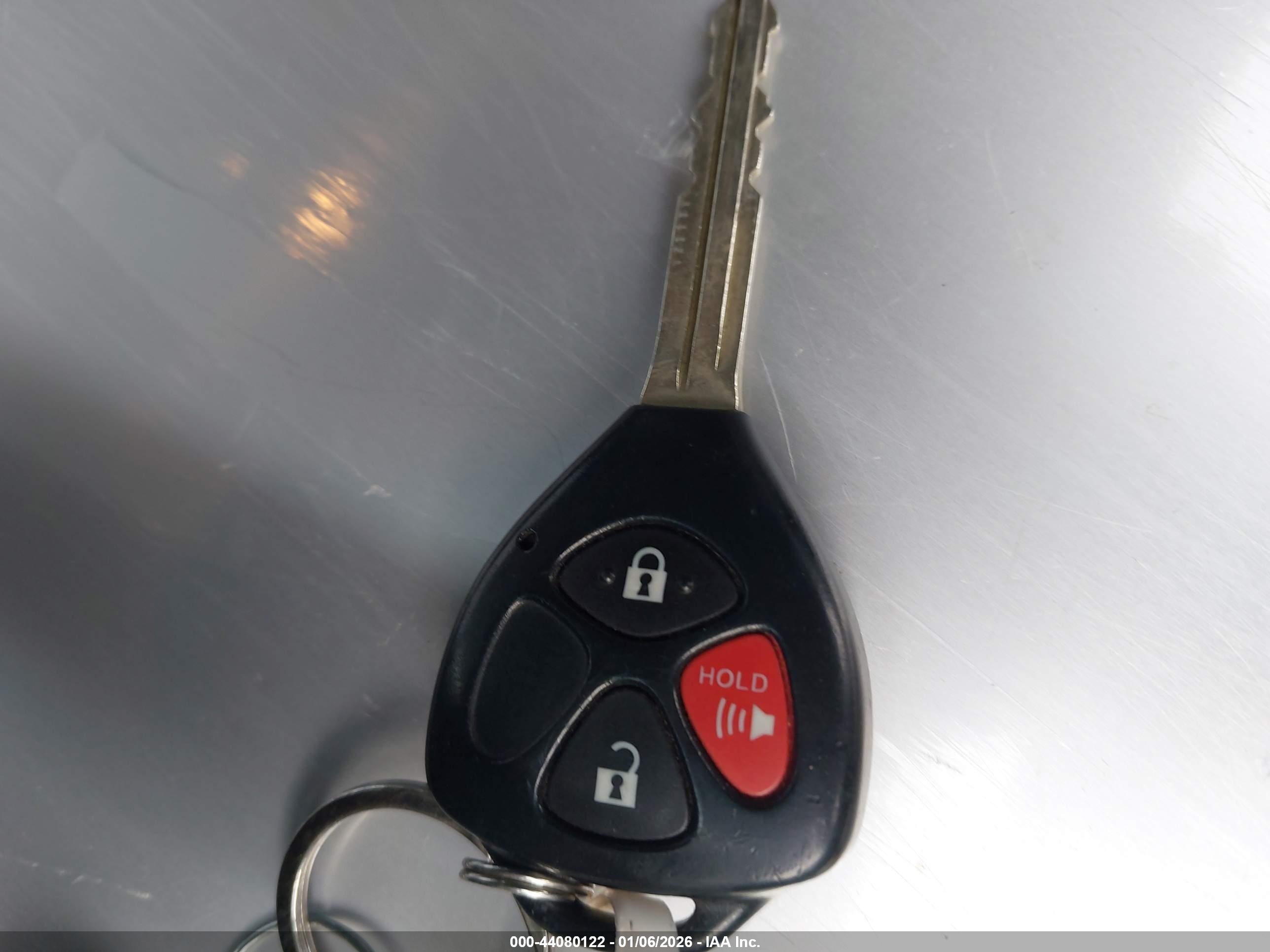 TOYOTA 4RUNNER image 11