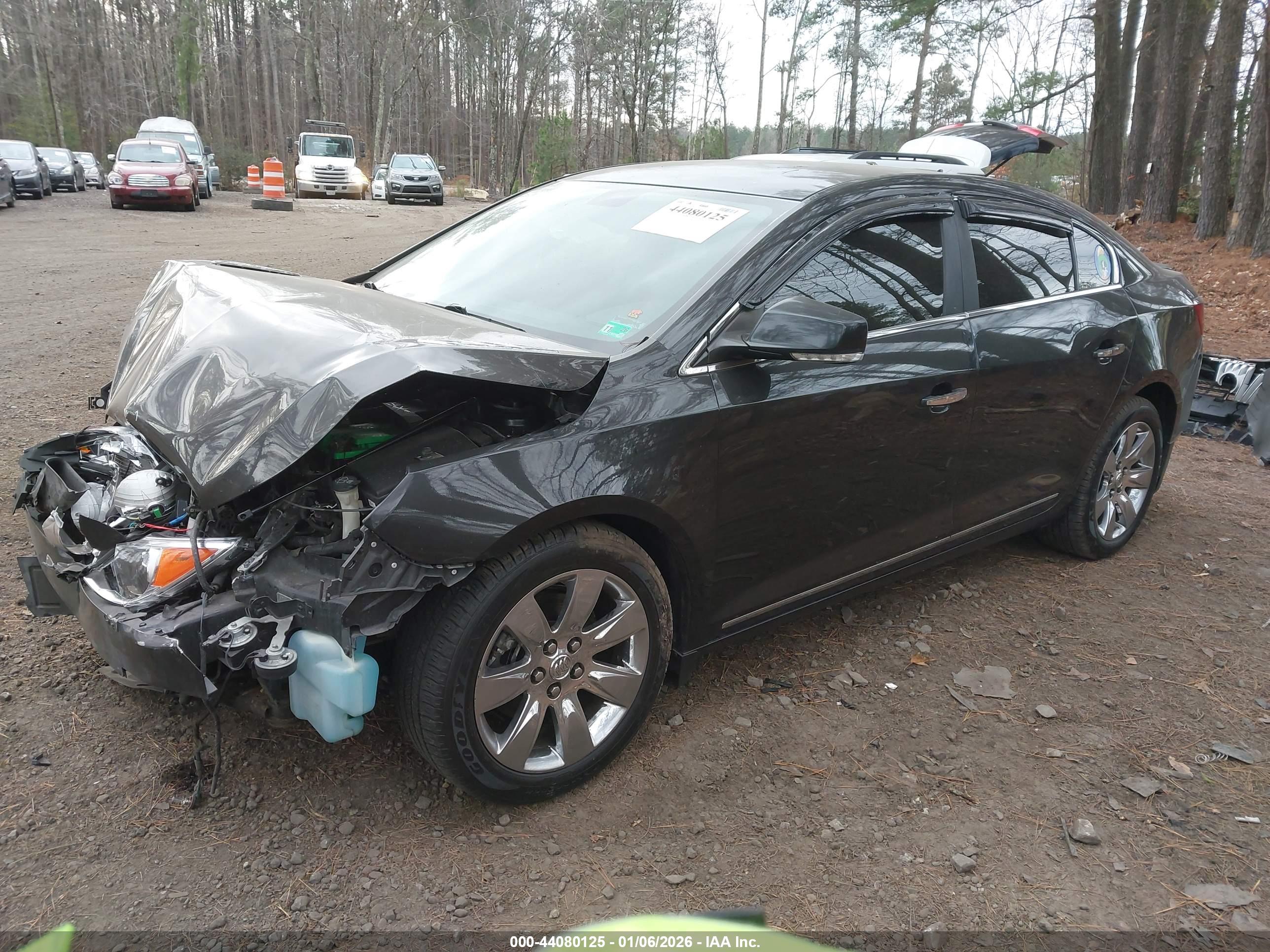 BUICK LACROSSE image 2
