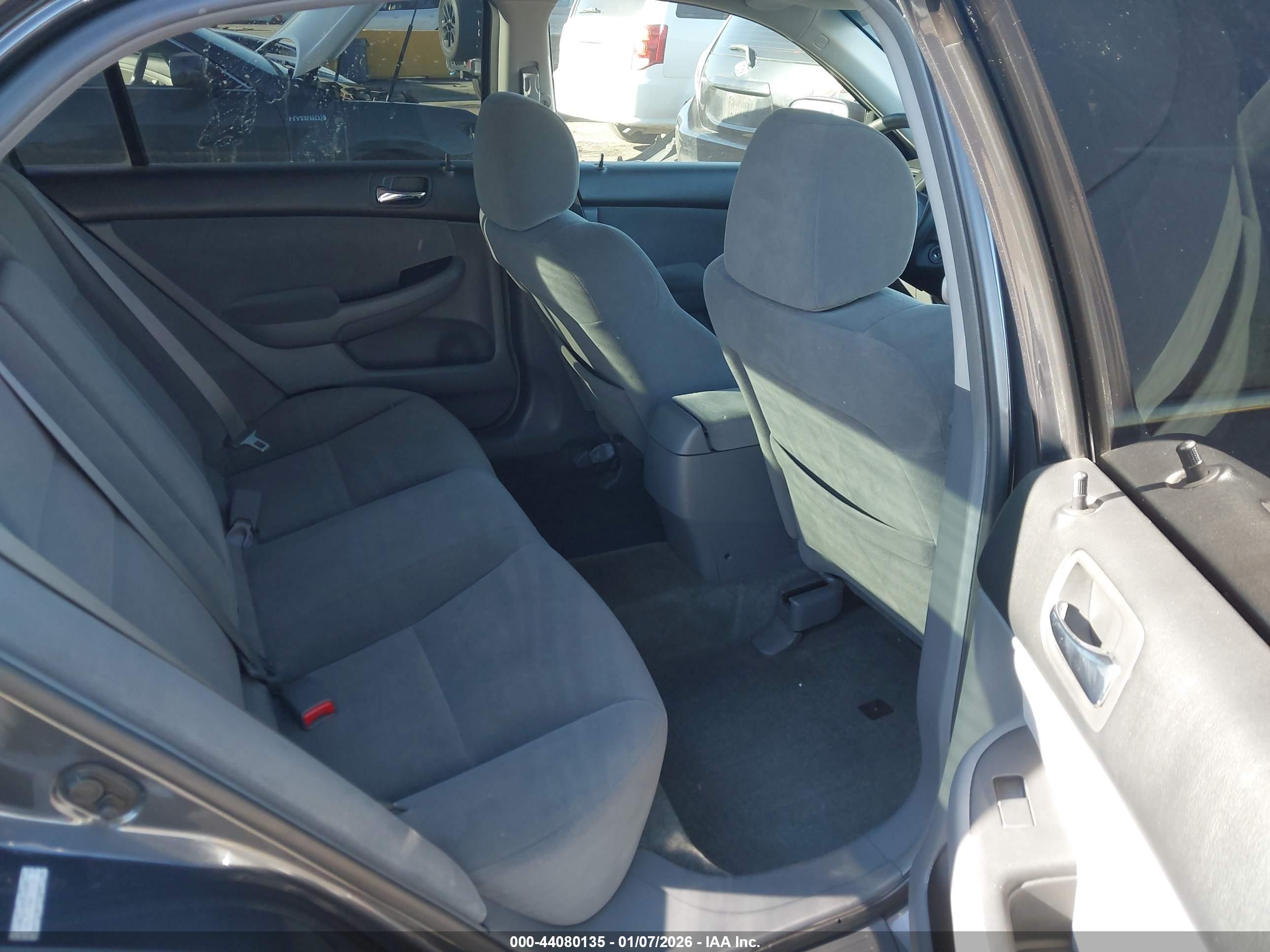 HONDA ACCORD image 8