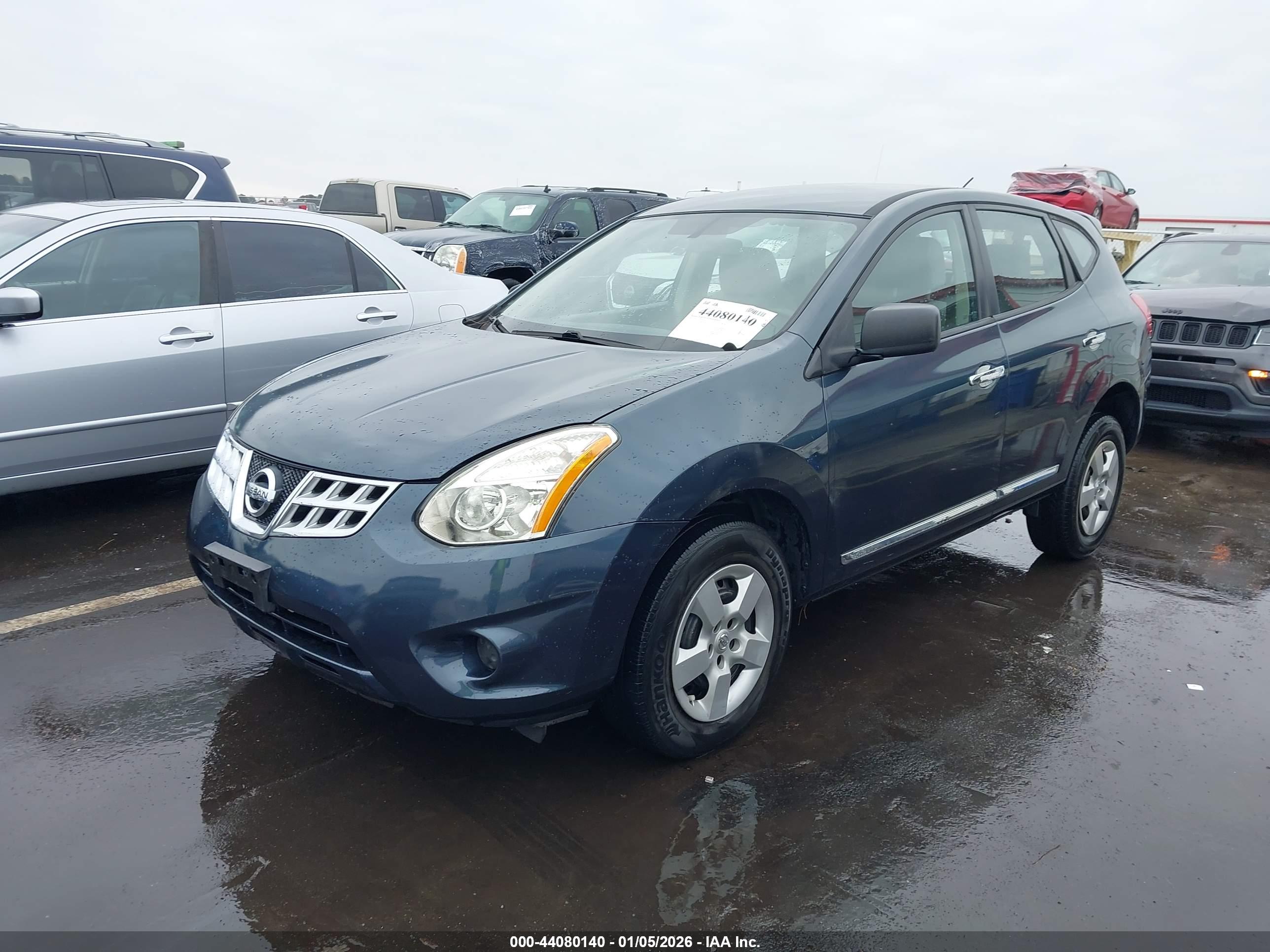 NISSAN ROGUE image 2