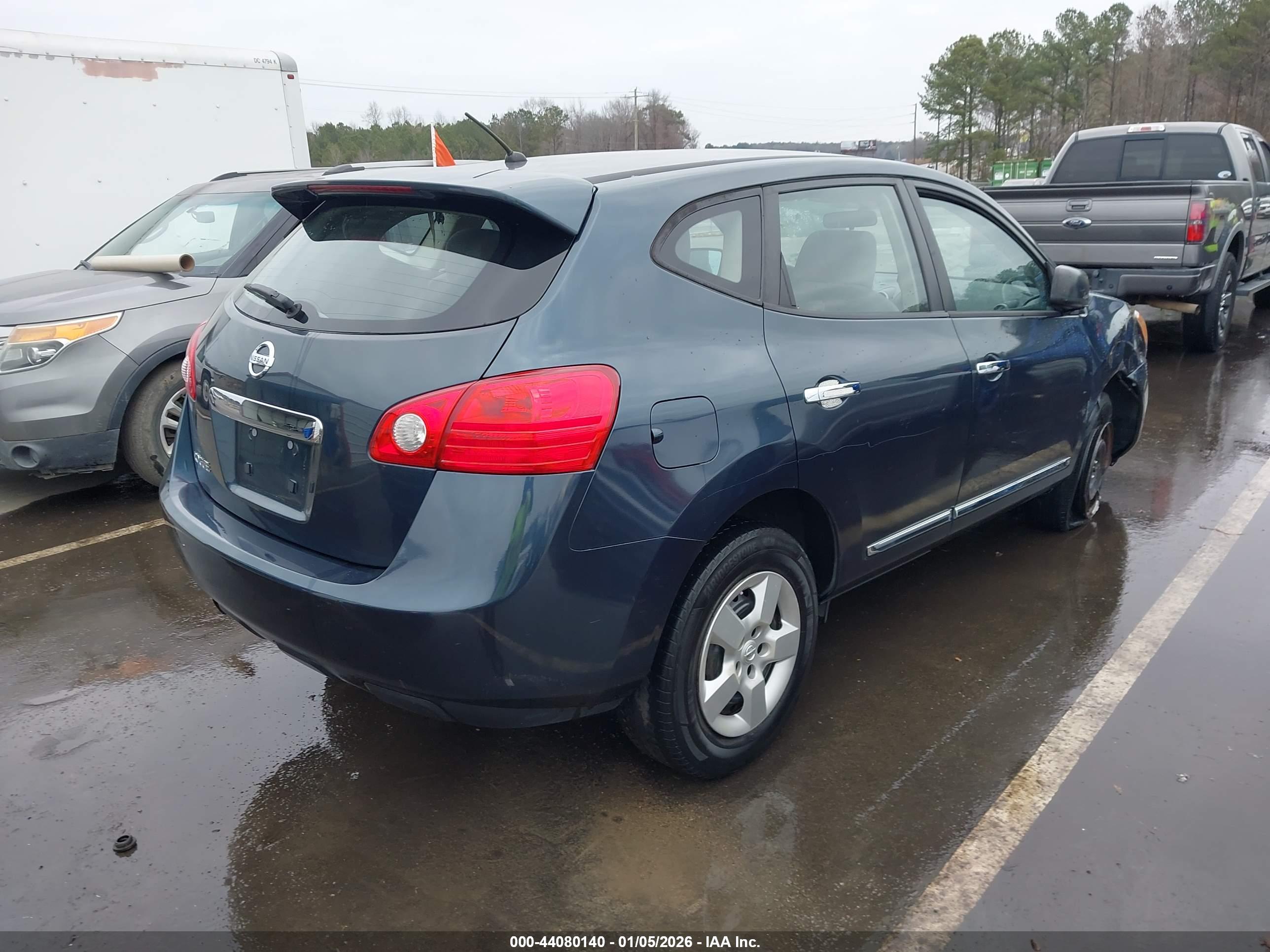 NISSAN ROGUE image 4