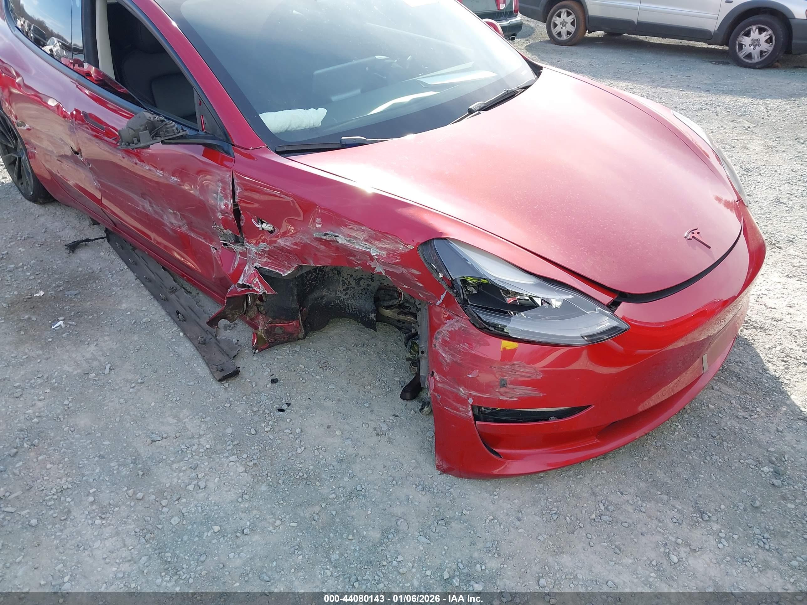 TESLA MODEL image 6