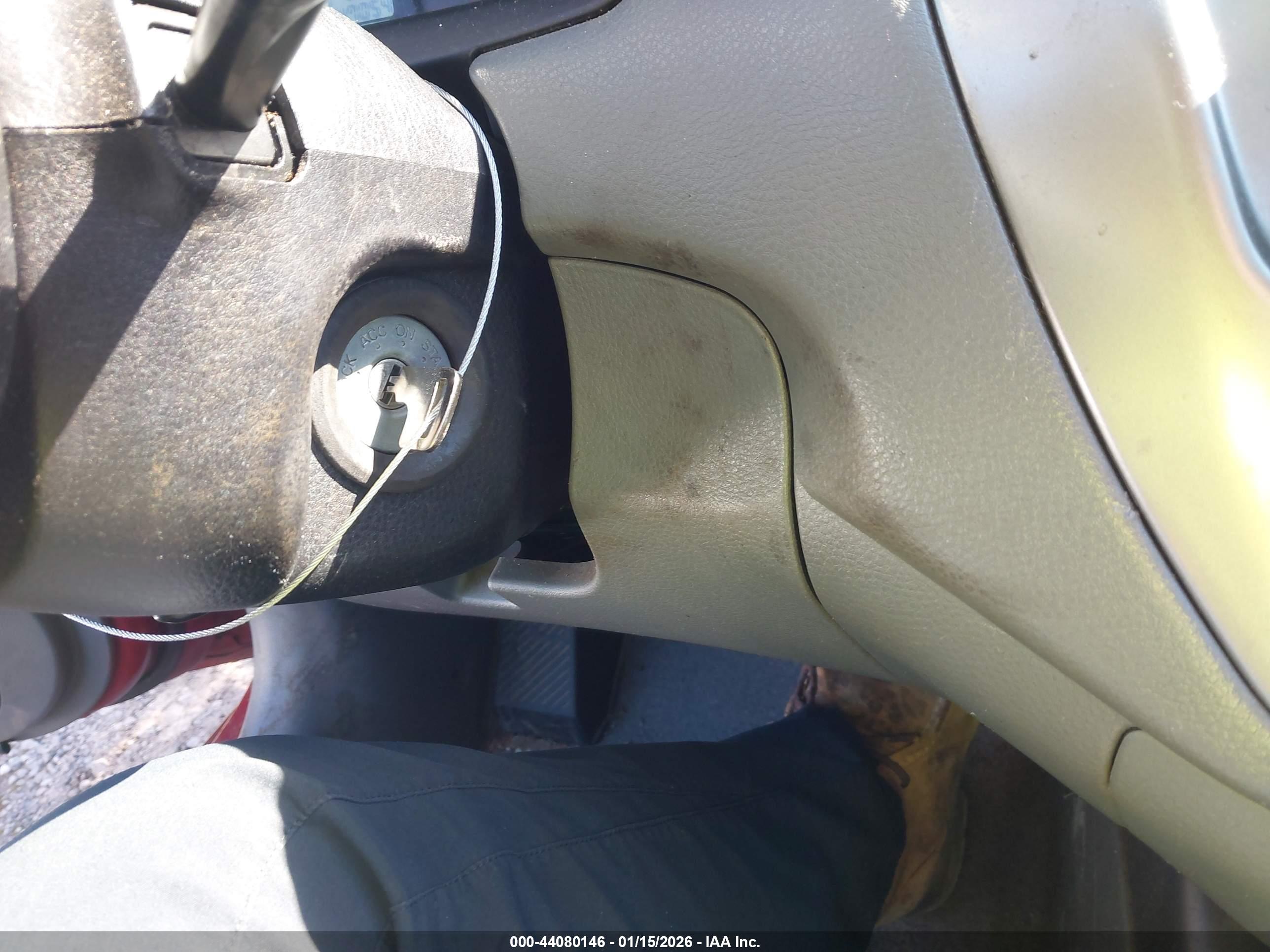 MITSUBISHI LANCER image 11