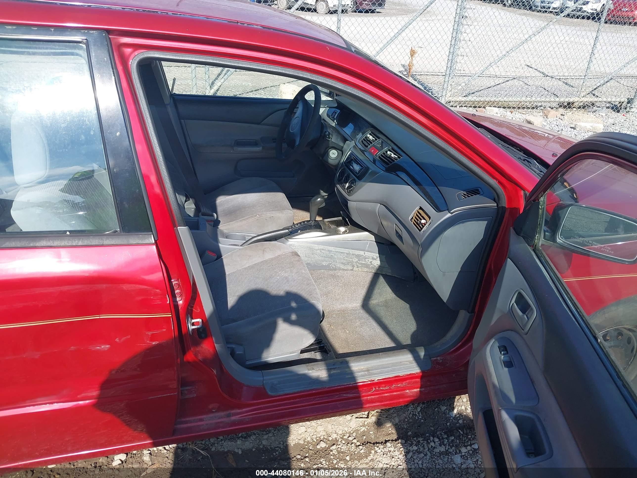 MITSUBISHI LANCER image 5