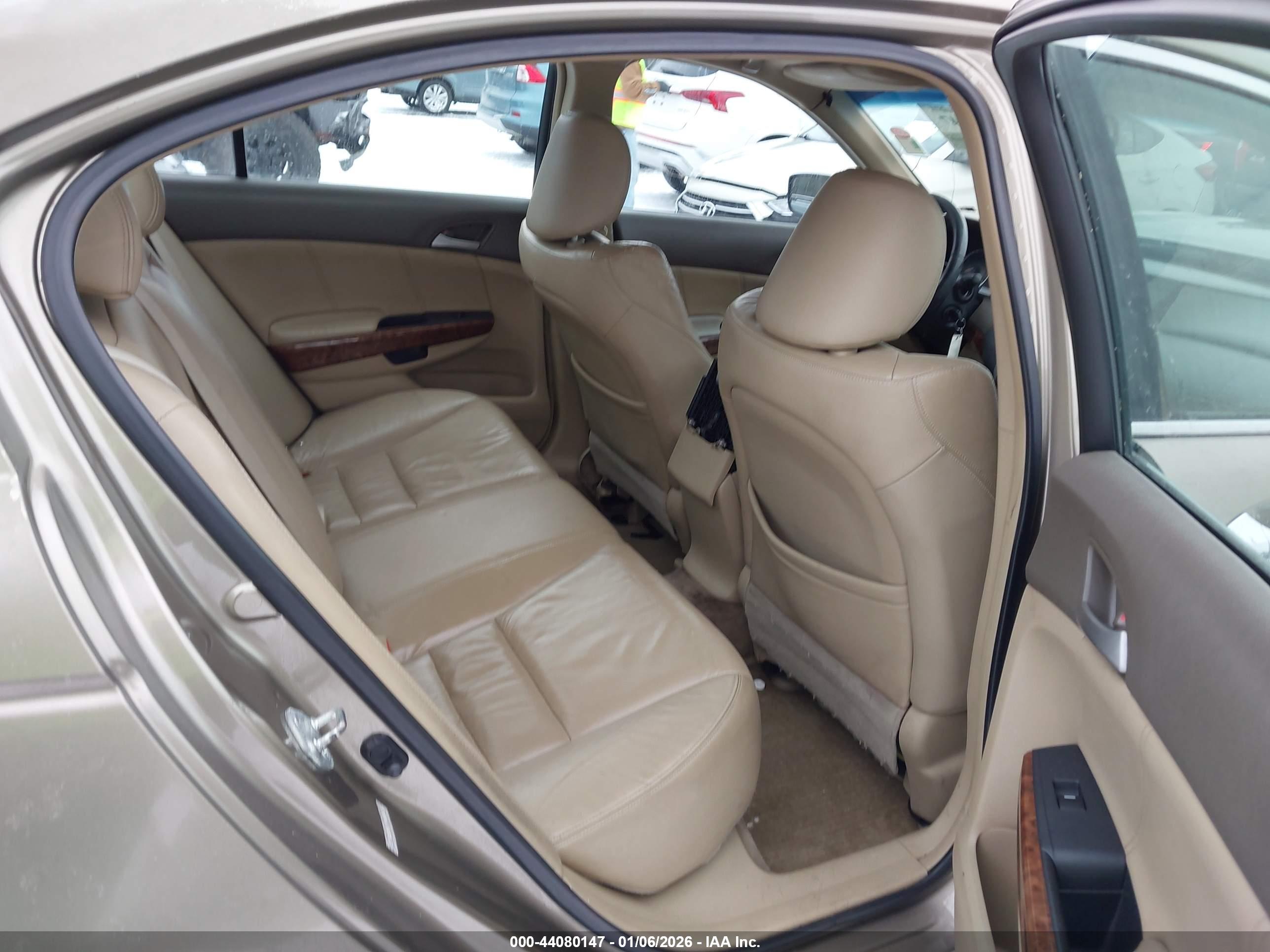 HONDA ACCORD image 8