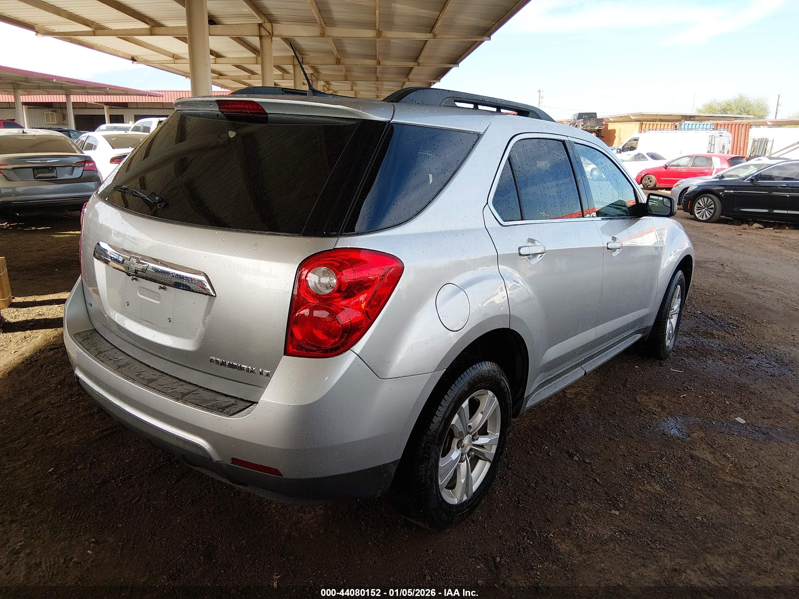 CHEVROLET EQUINOX image 4
