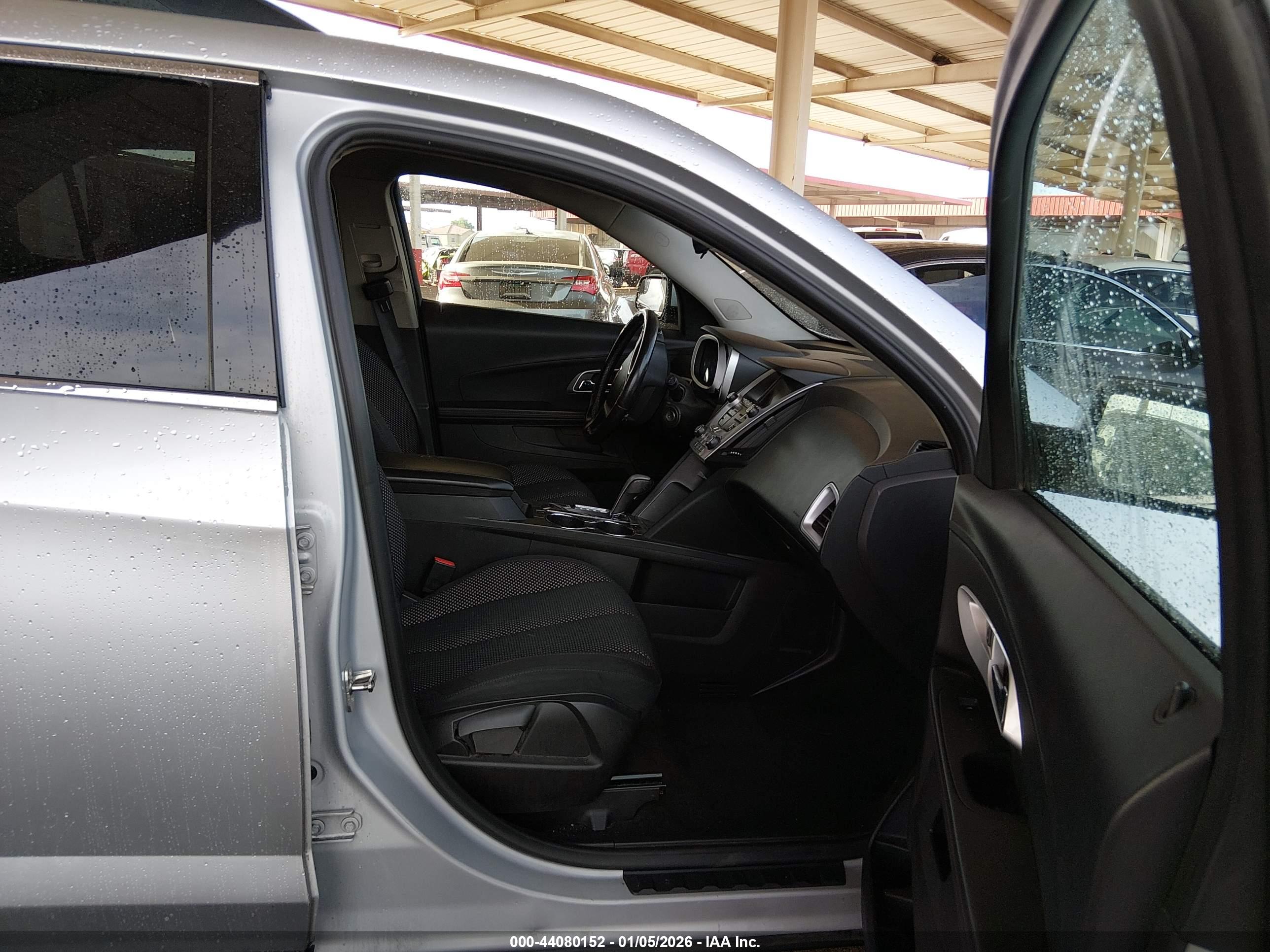 CHEVROLET EQUINOX image 5