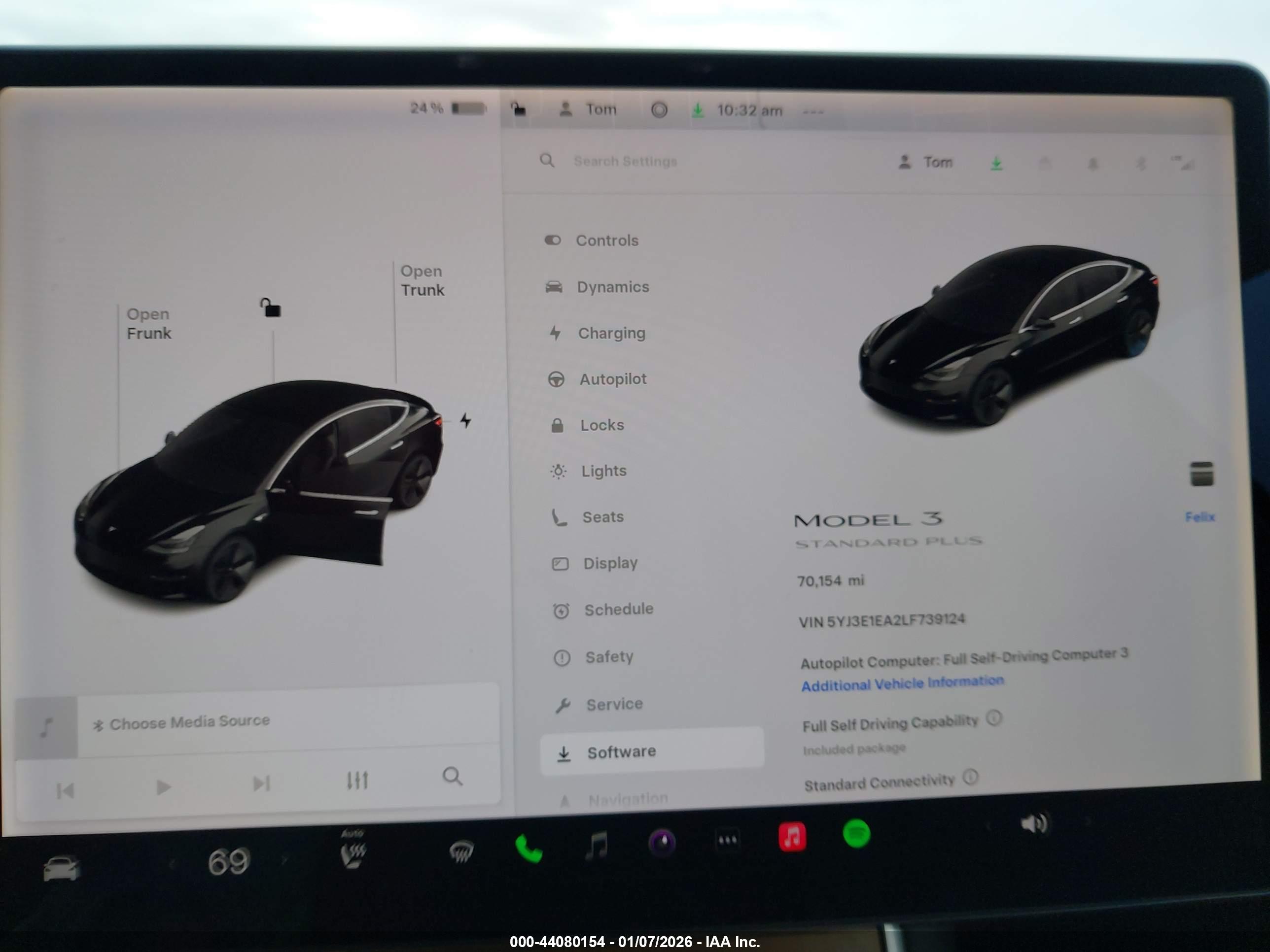 TESLA MODEL image 7