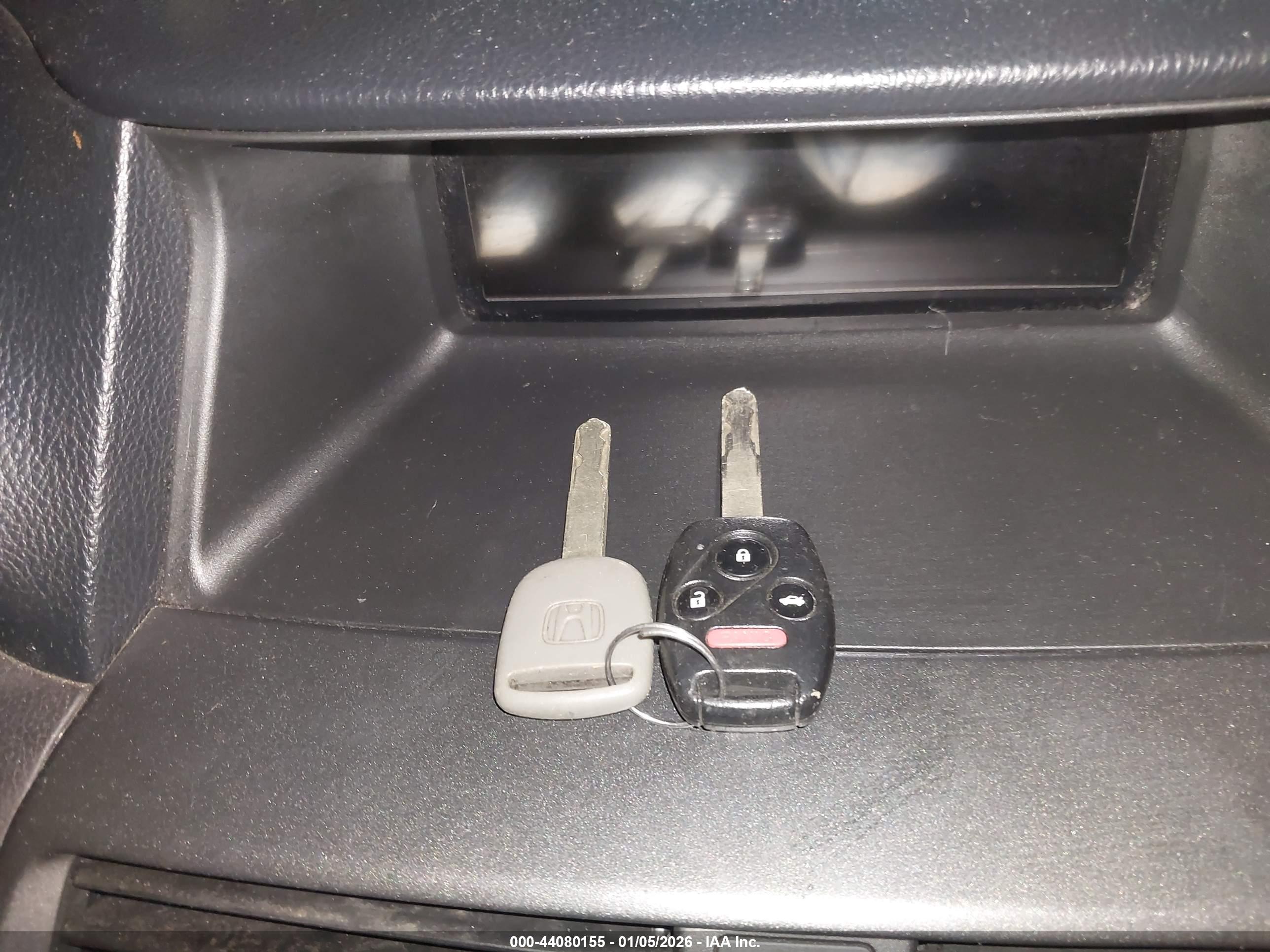 HONDA ACCORD image 11