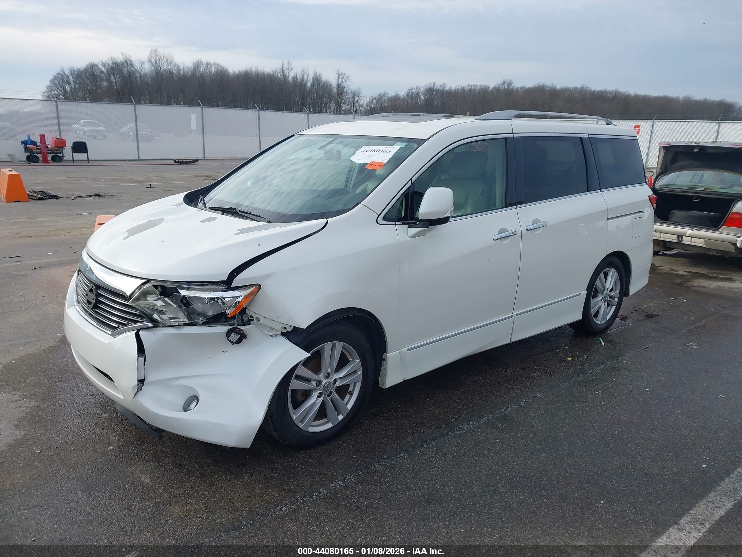 NISSAN QUEST image 2