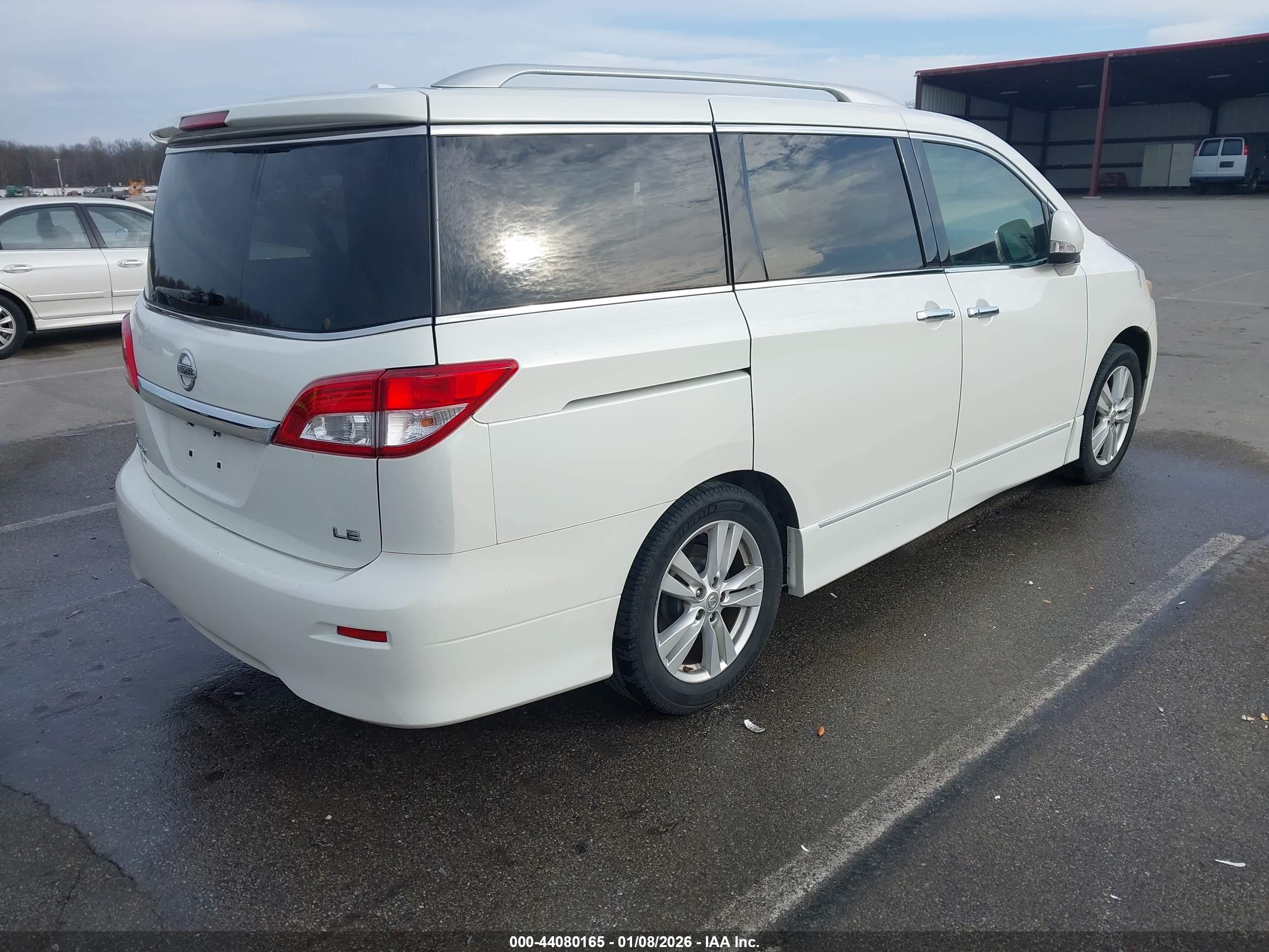 NISSAN QUEST image 4