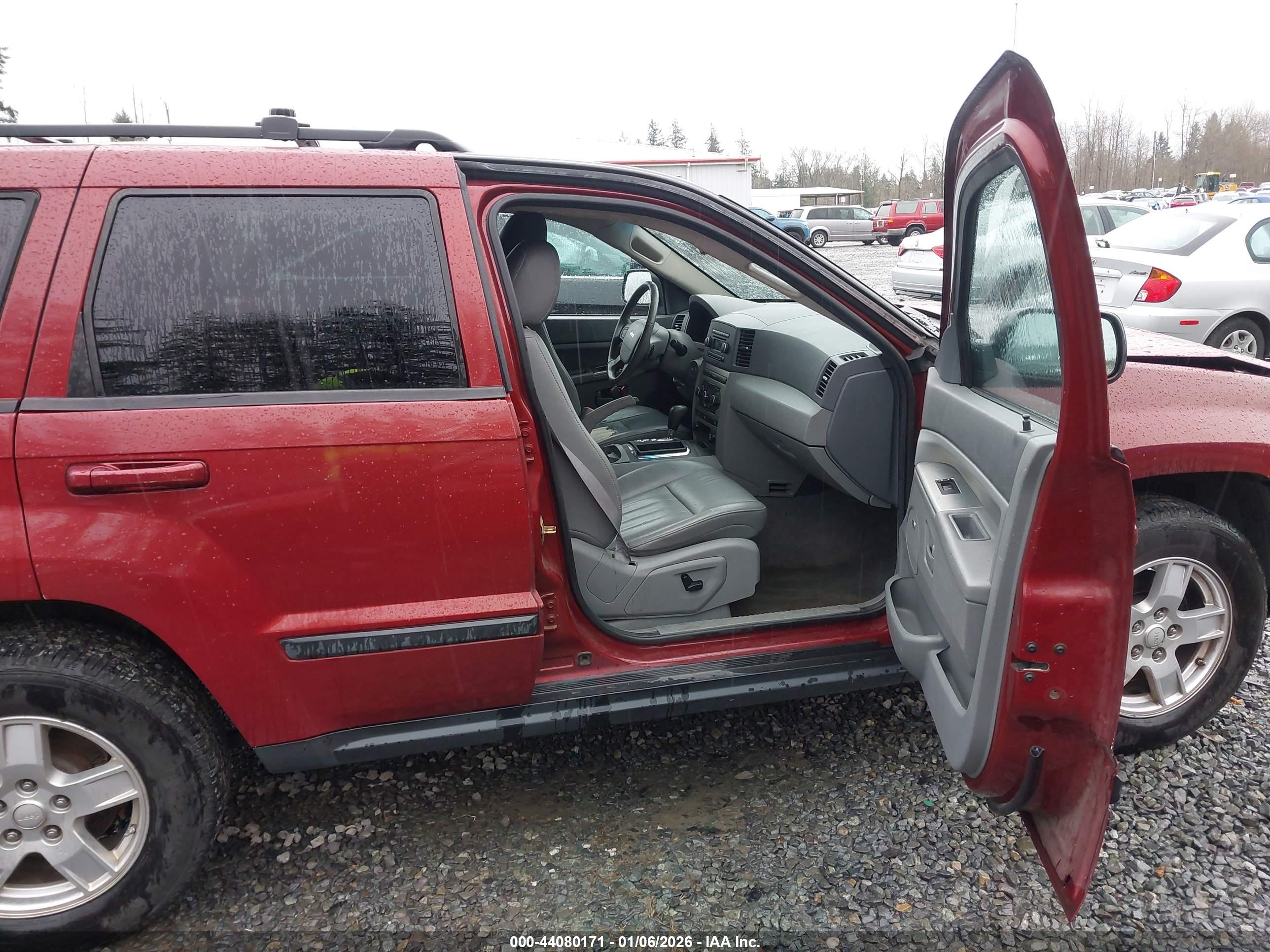 JEEP GRAND image 5