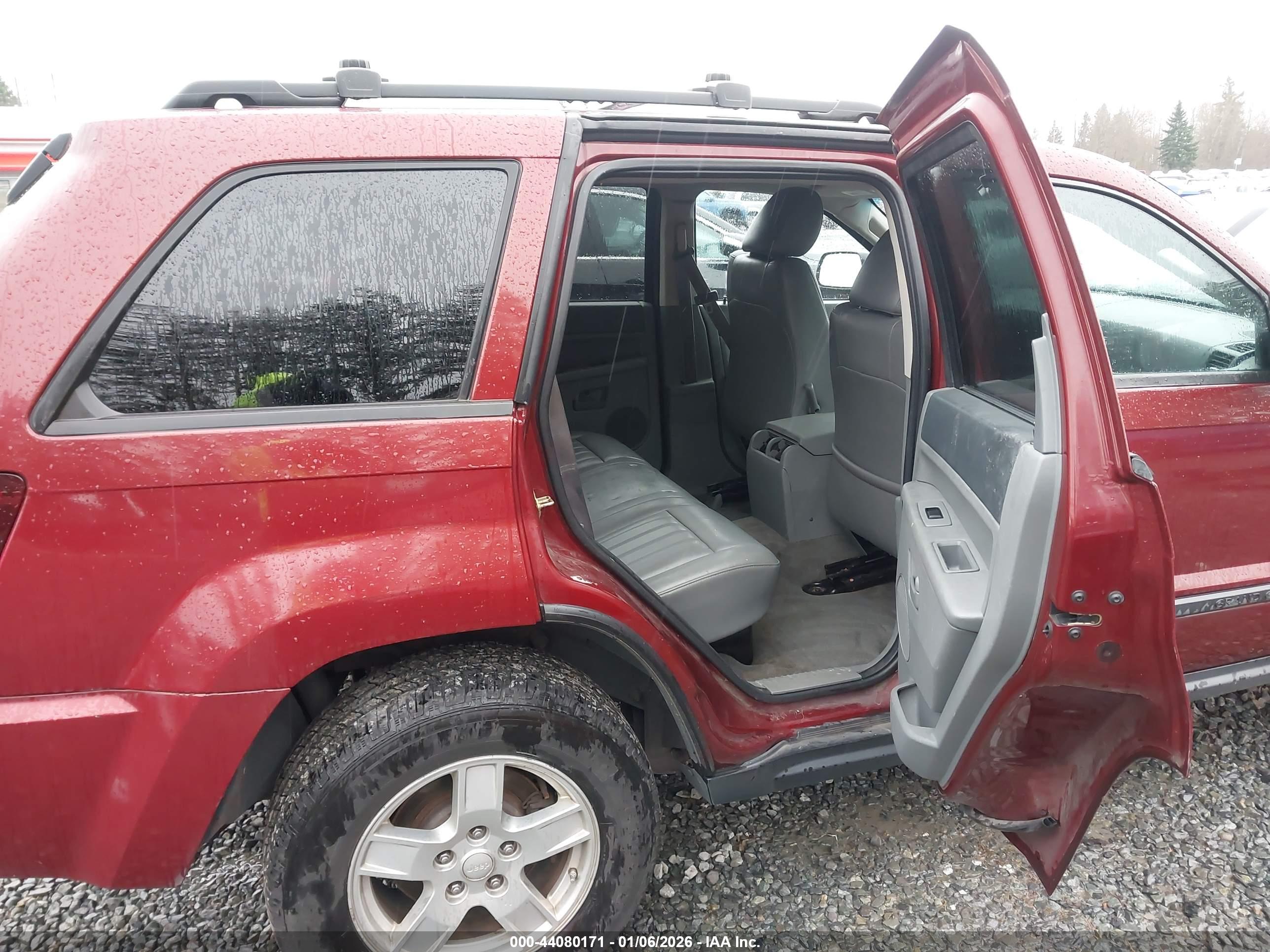 JEEP GRAND image 8