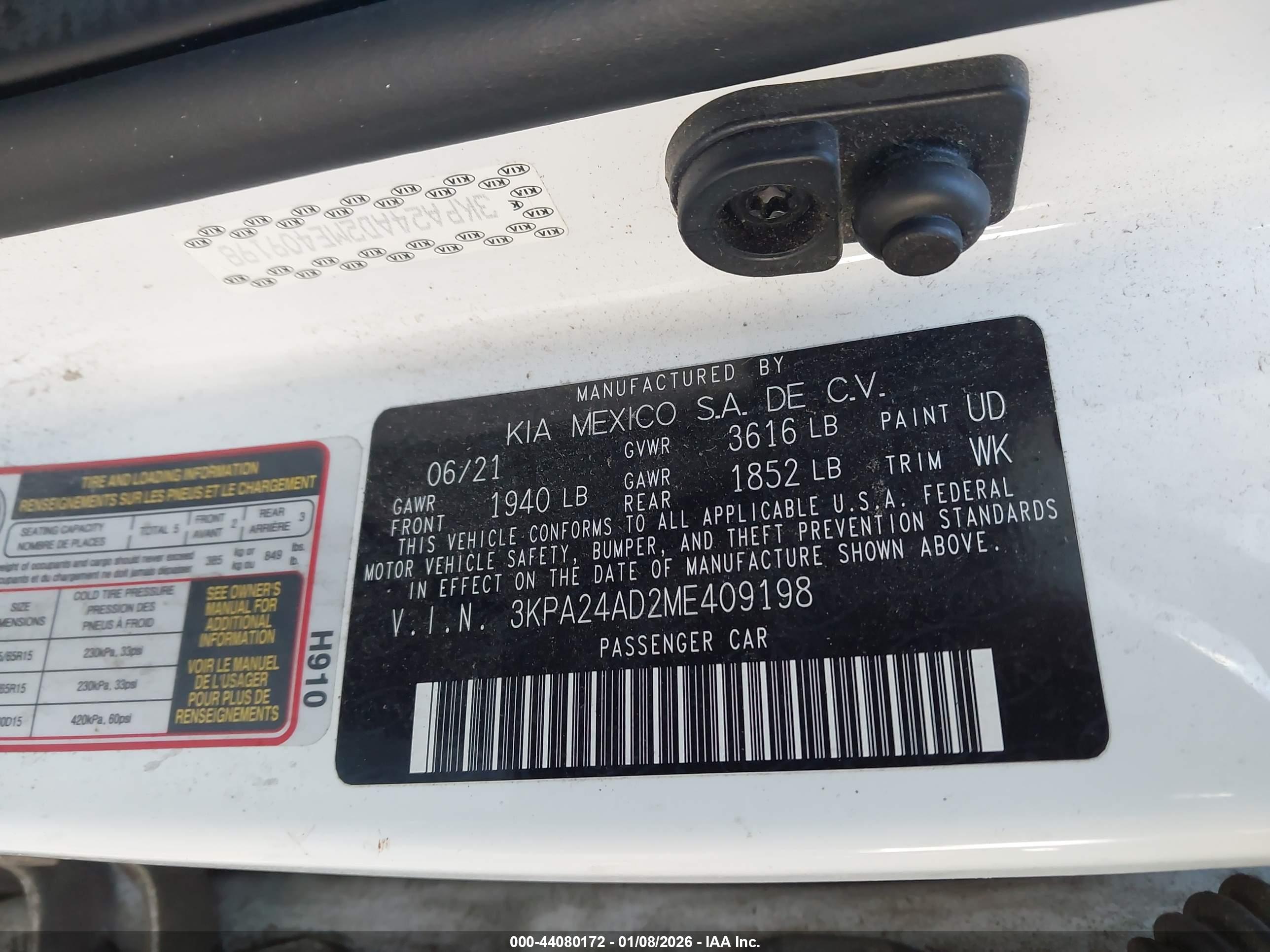 KIA RIO image 9