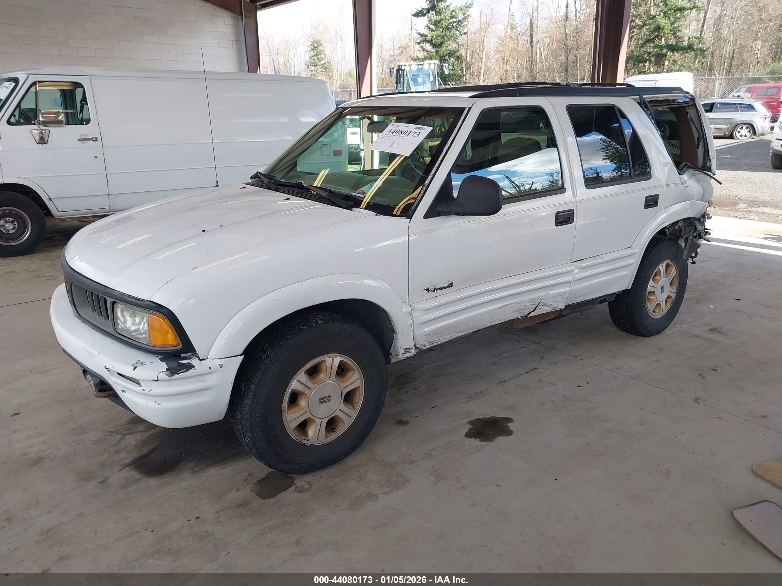 OLDSMOBILE BRAVADA image 2