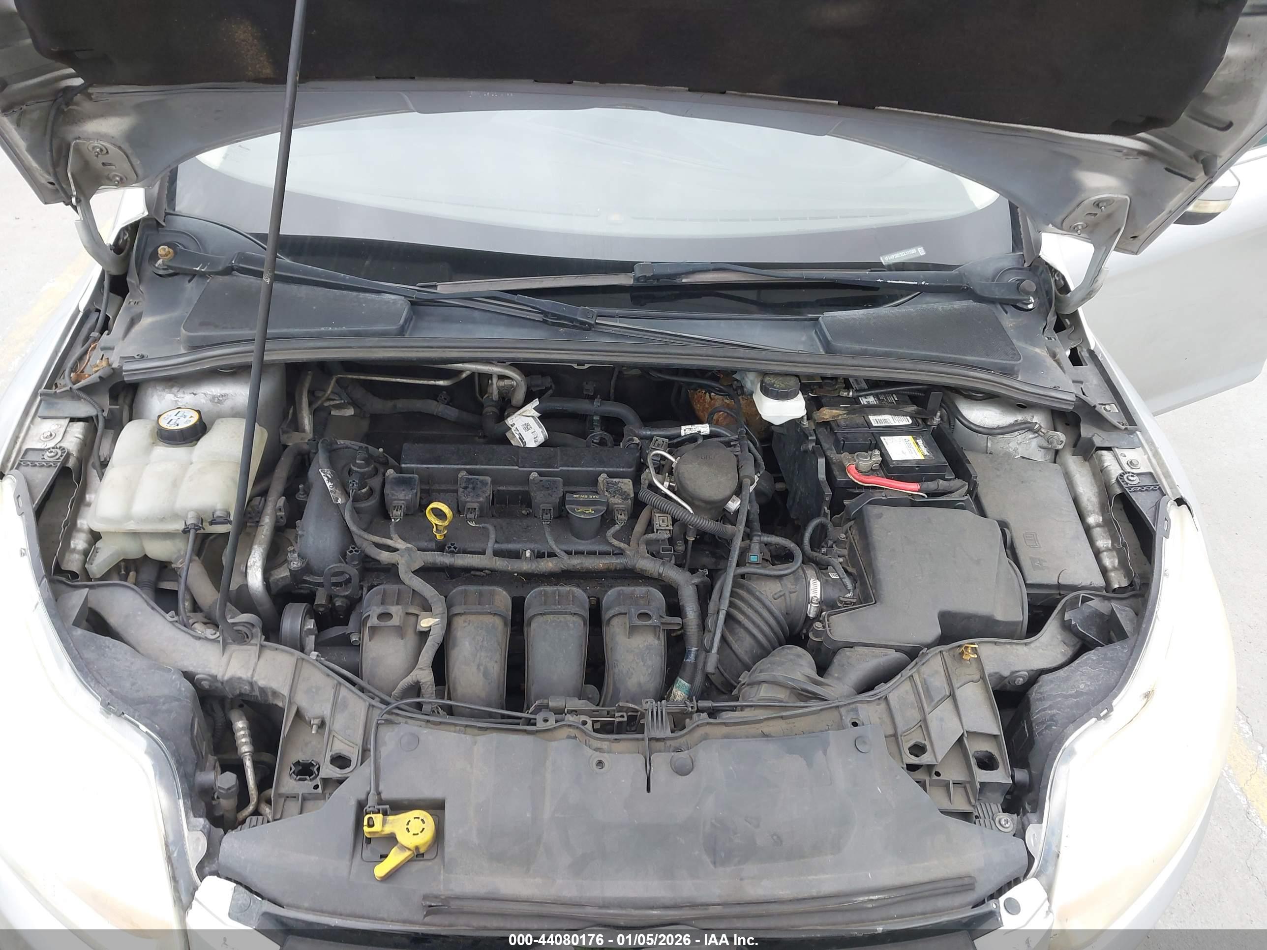 FORD FOCUS image 10
