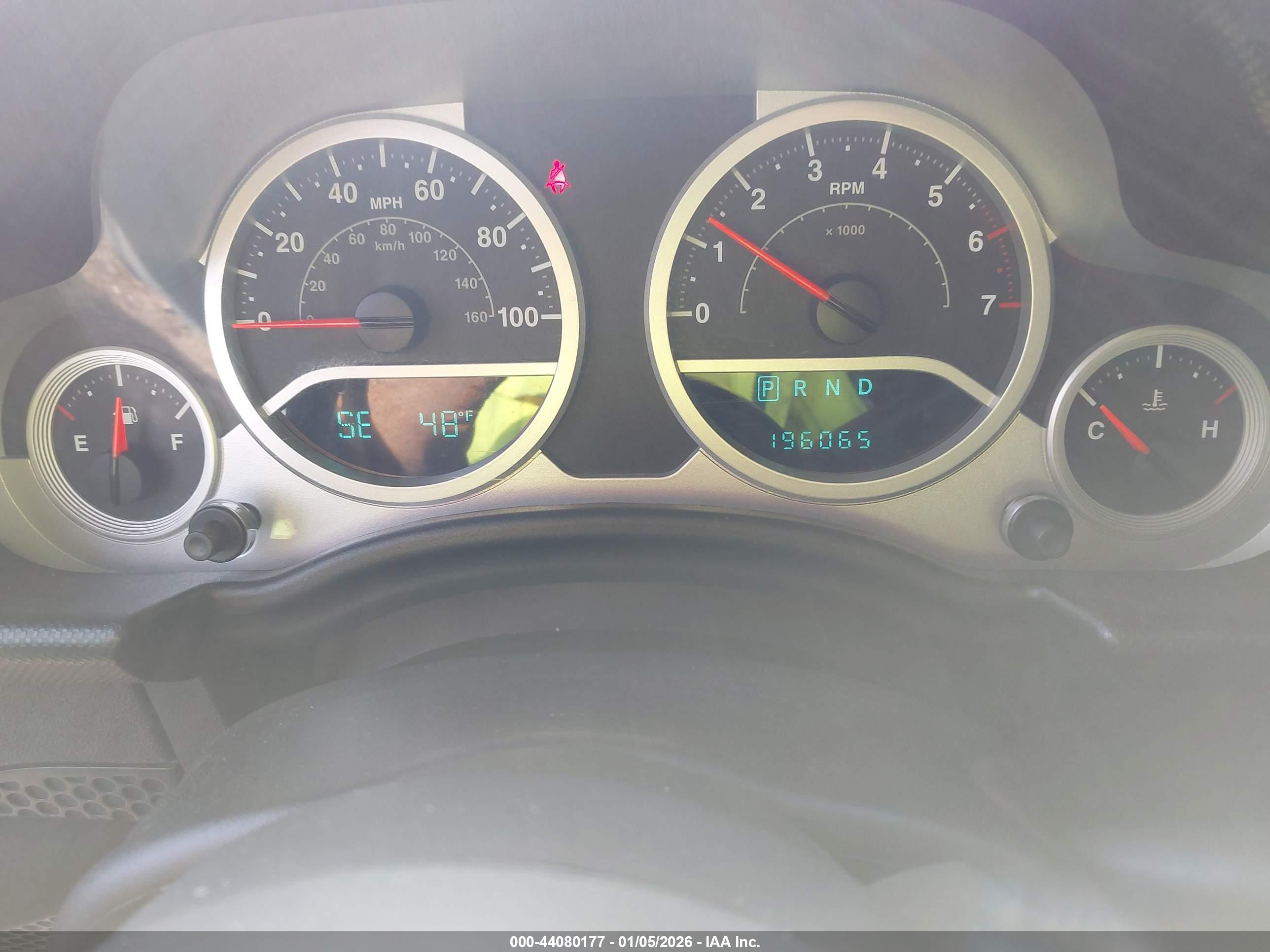 JEEP WRANGLER image 7