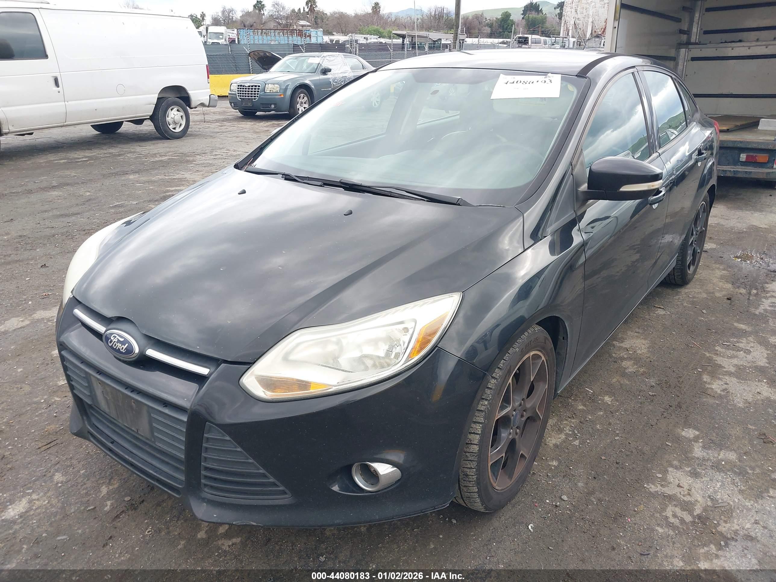 FORD FOCUS image 6