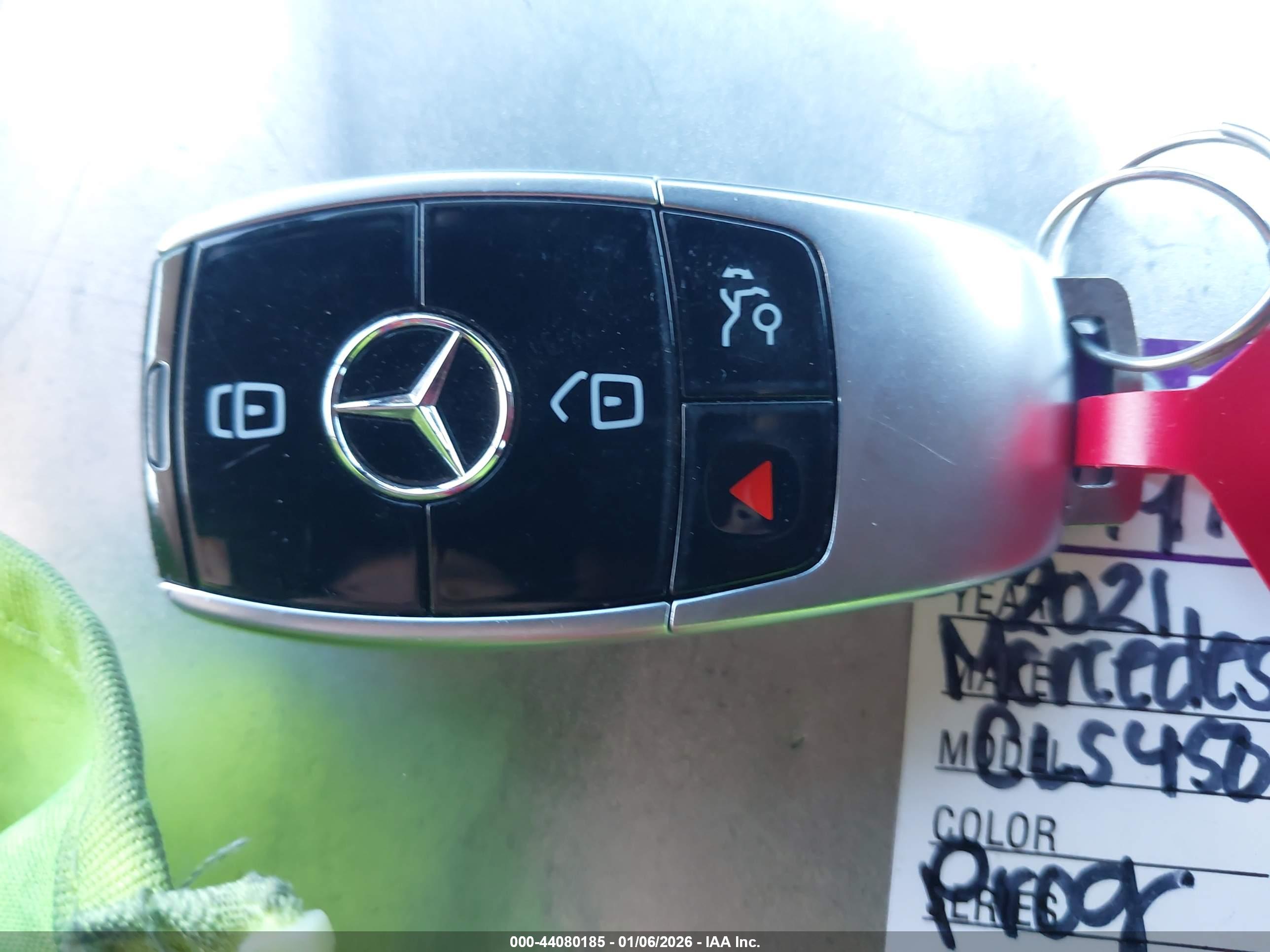 MERCEDES-BENZ CLS image 11