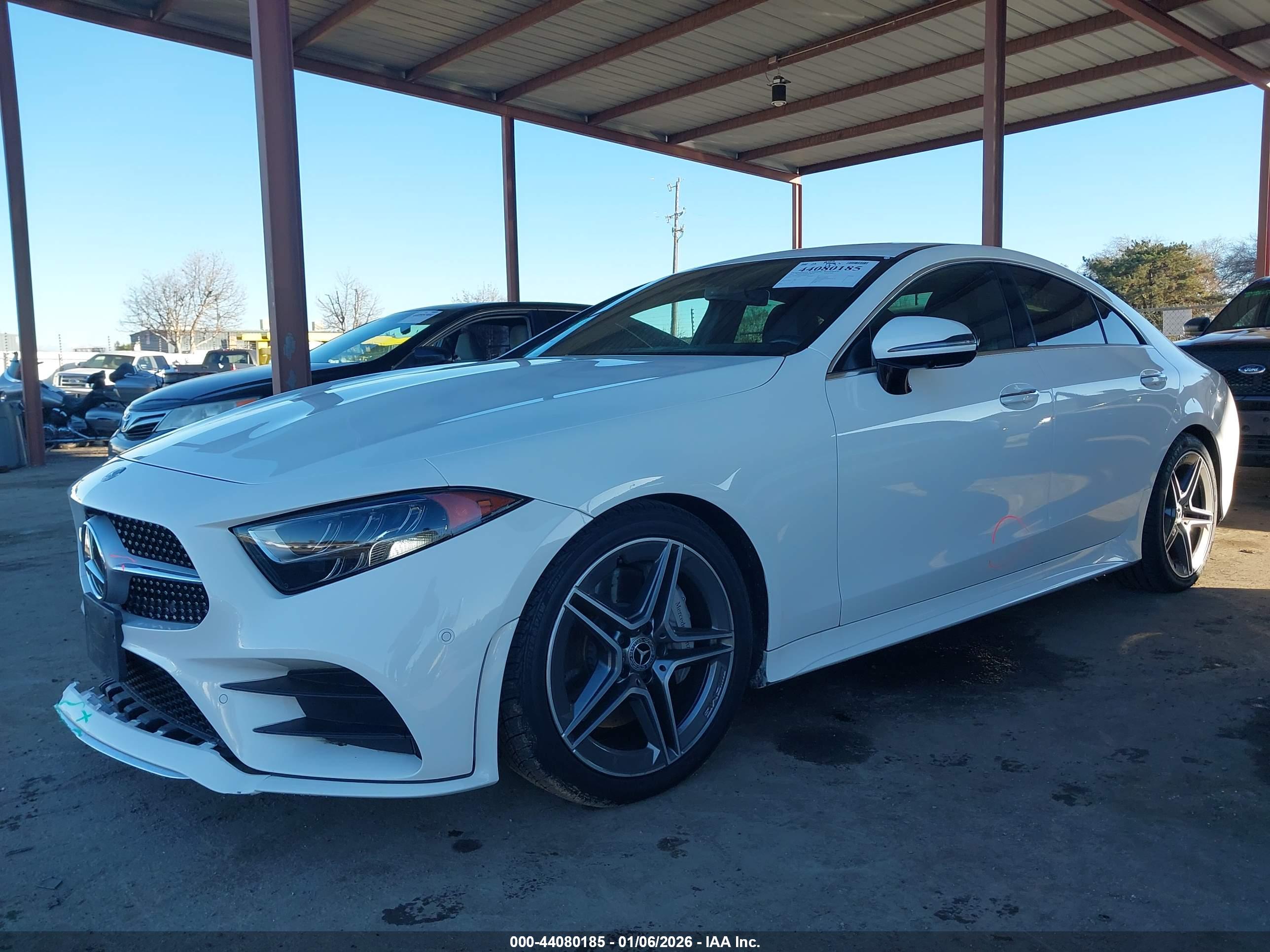MERCEDES-BENZ CLS image 2