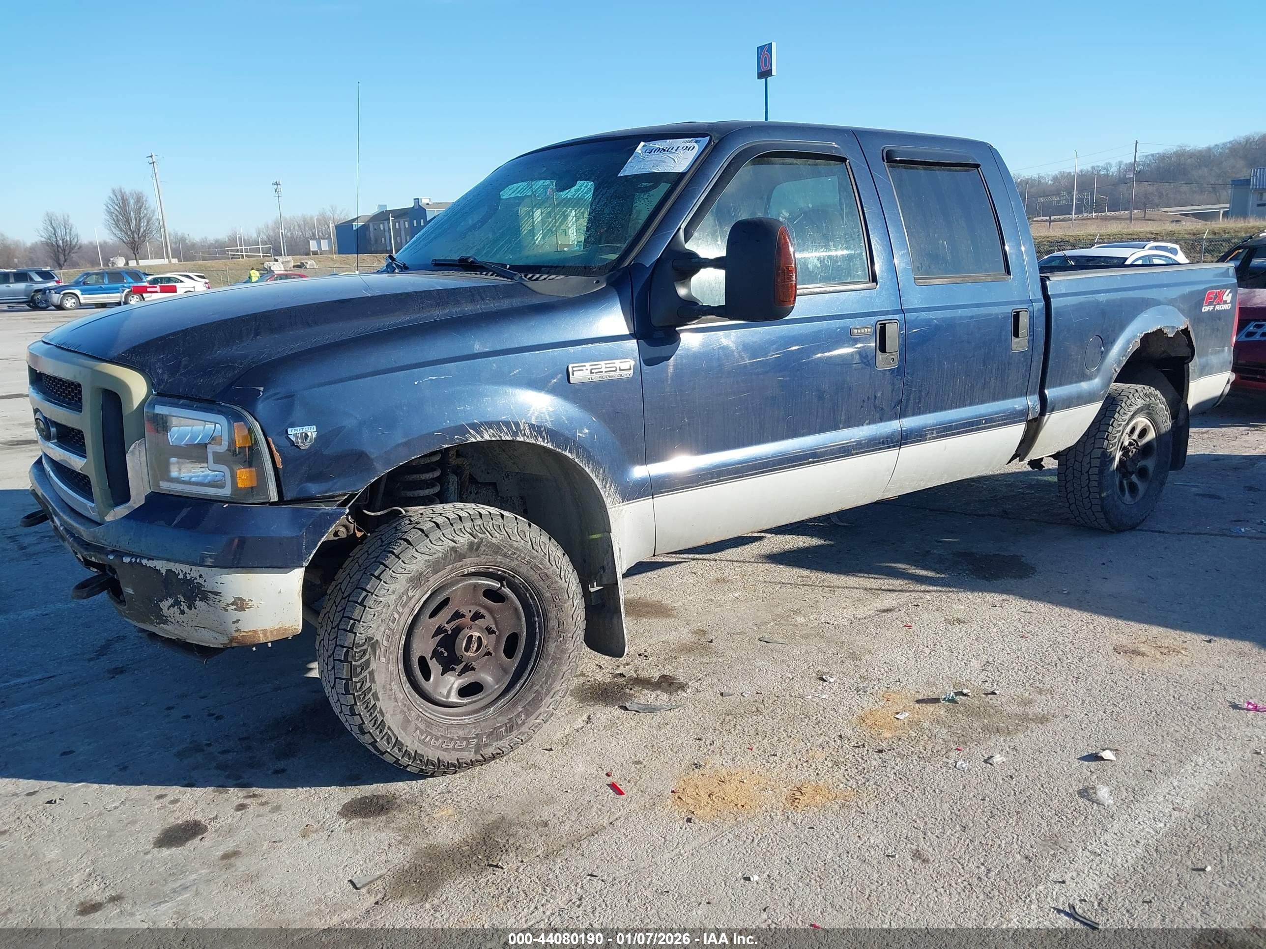 FORD F-250 image 2