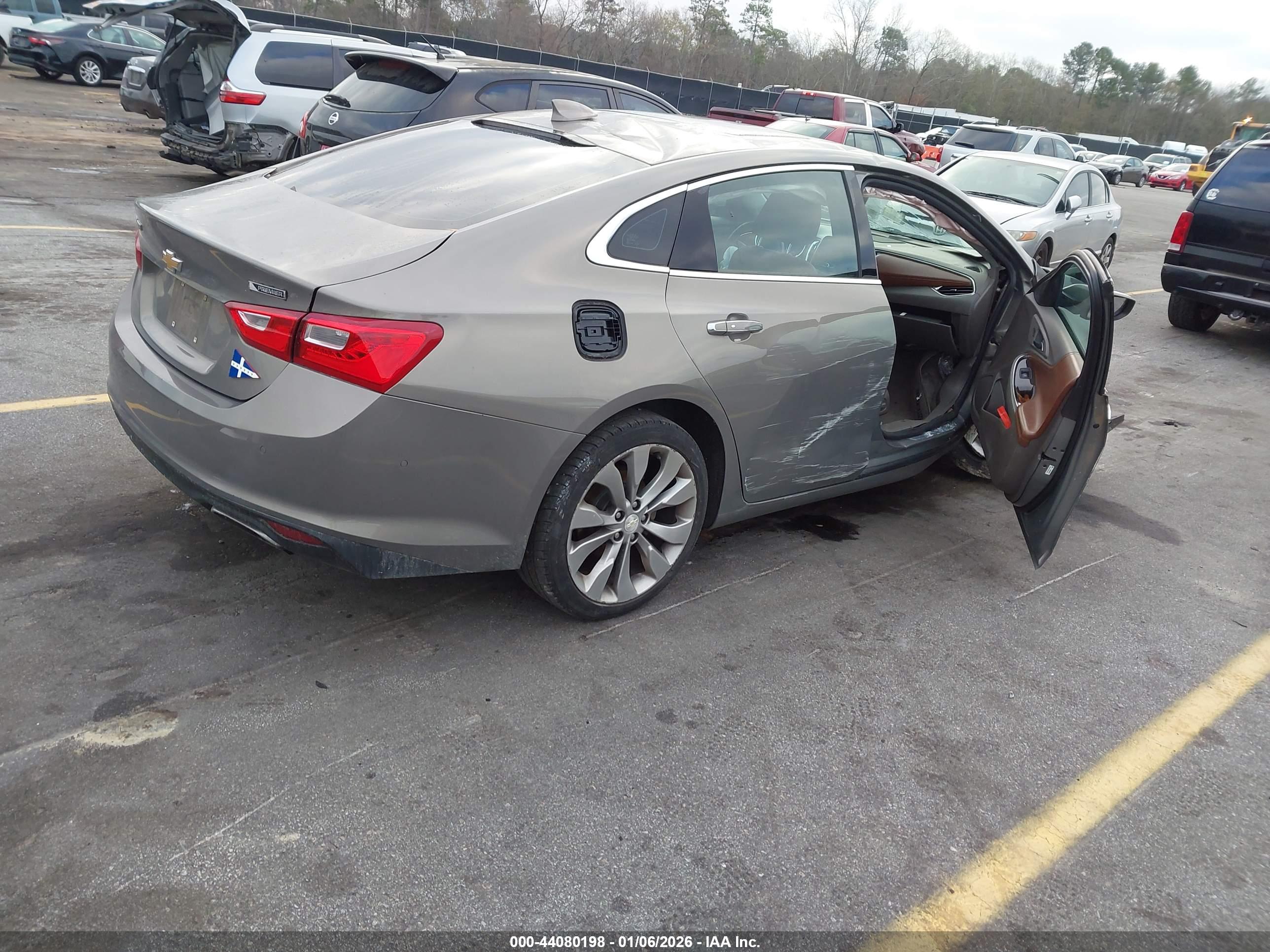 CHEVROLET MALIBU image 4
