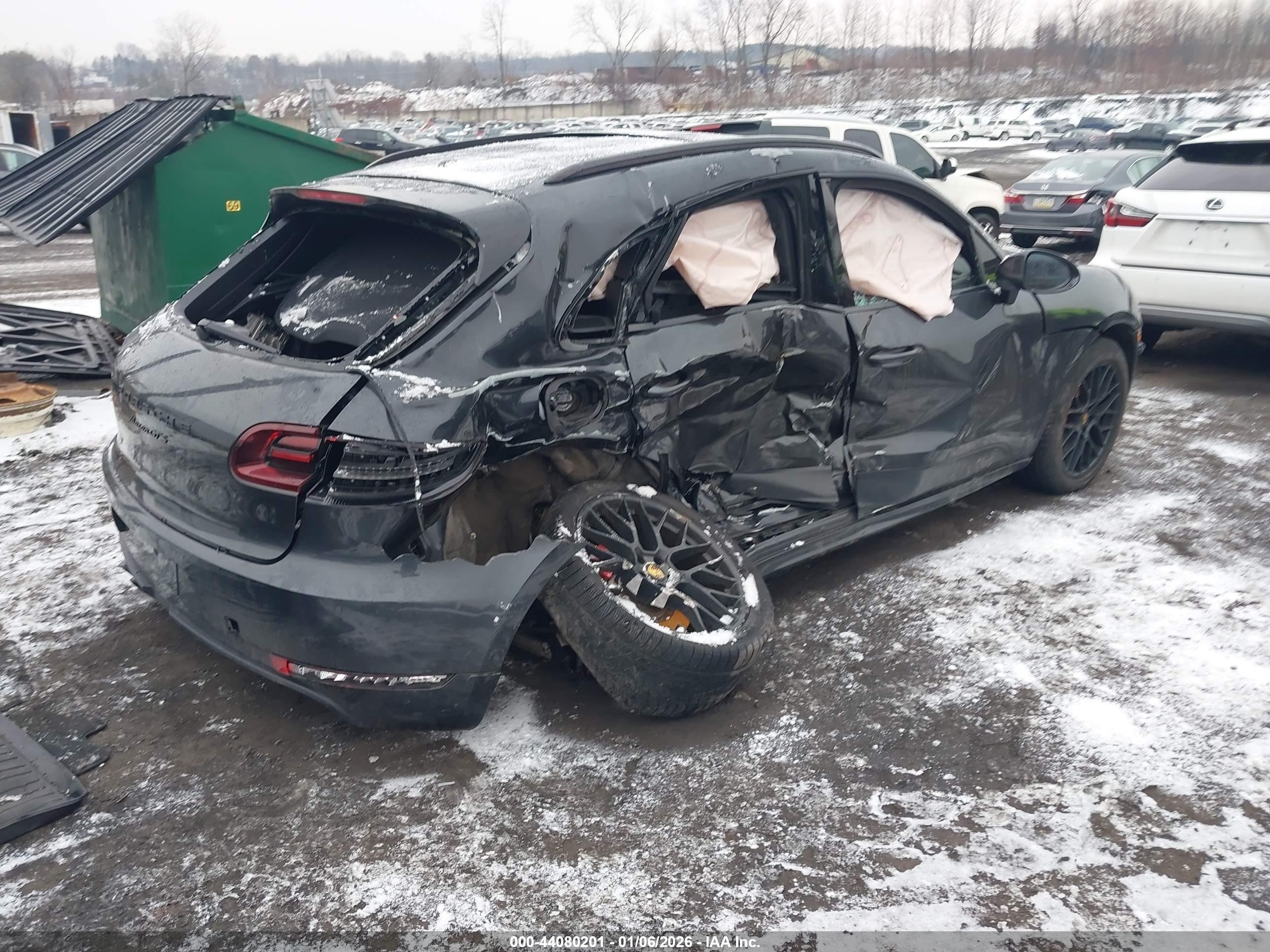 PORSCHE MACAN image 4
