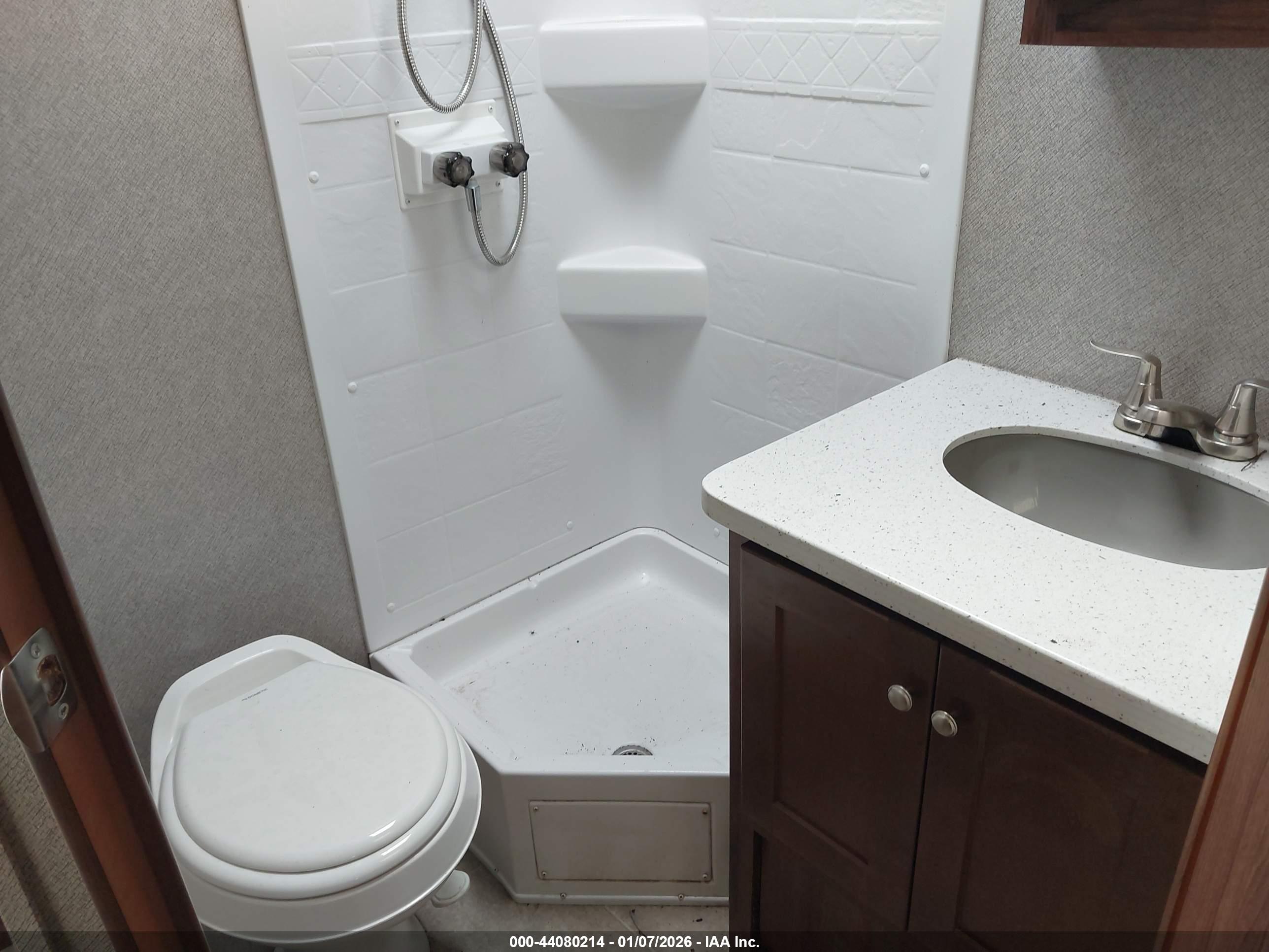 HEARTLAND TERRY image 10