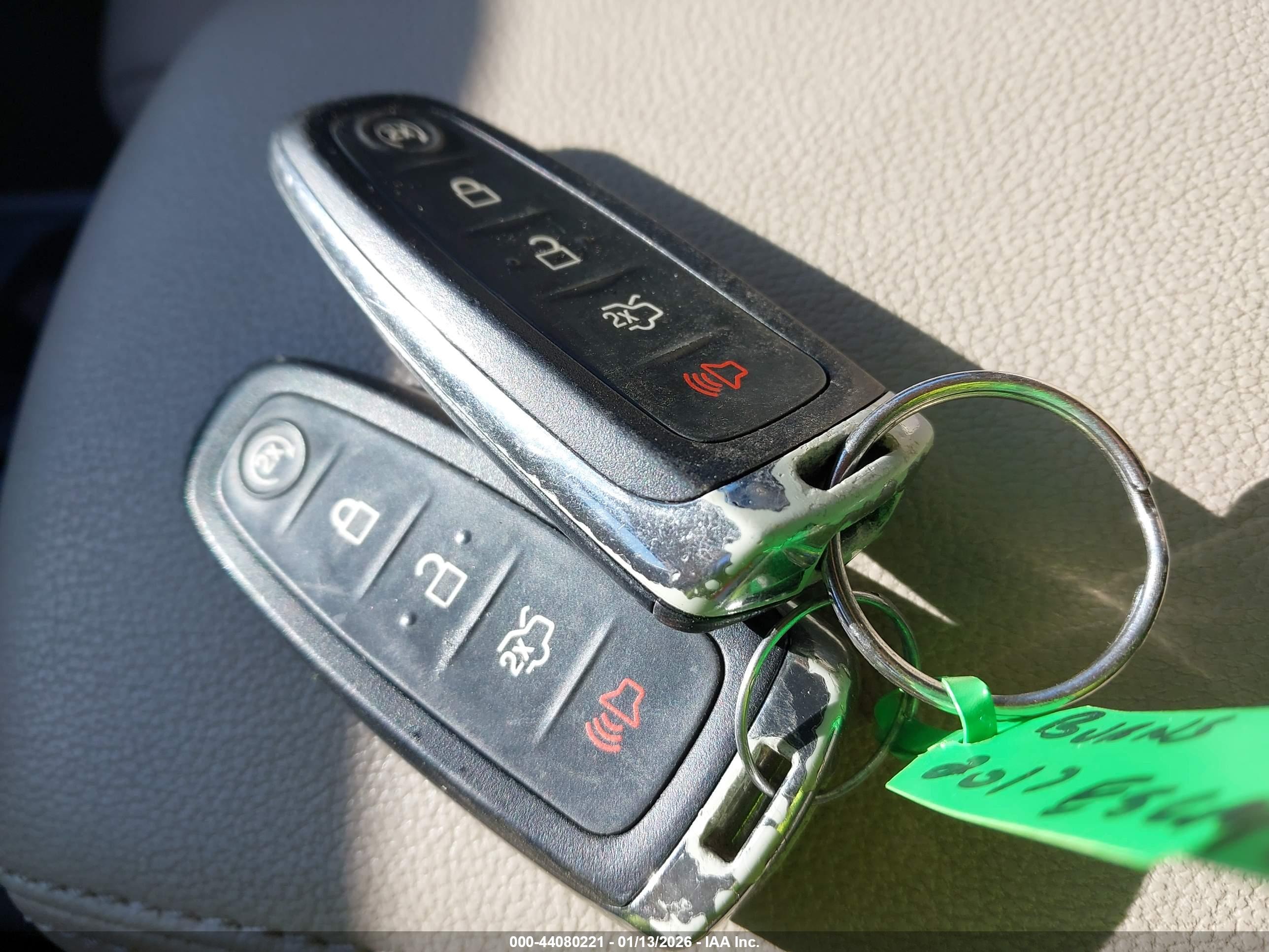 FORD ESCAPE image 11