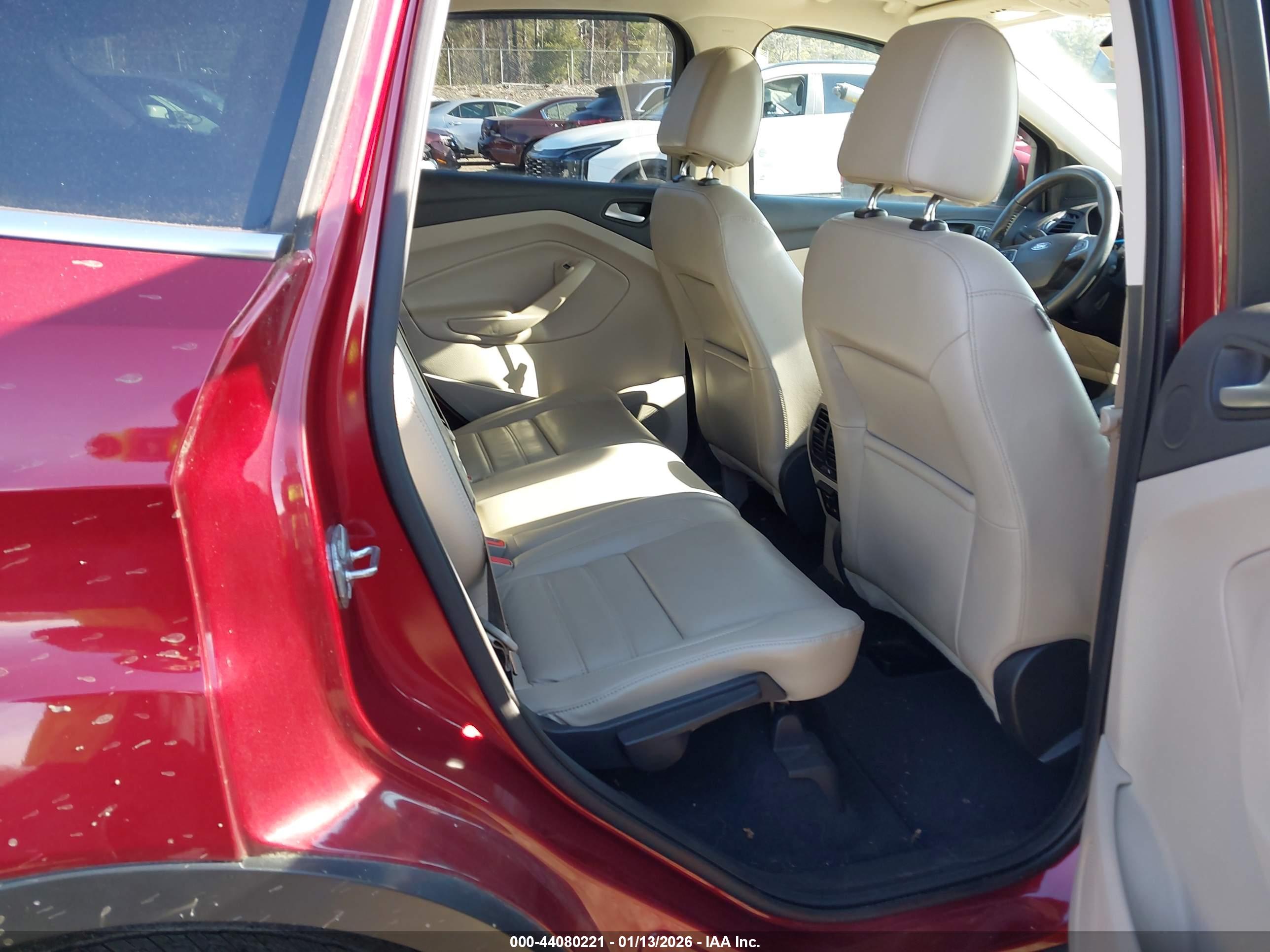 FORD ESCAPE image 8