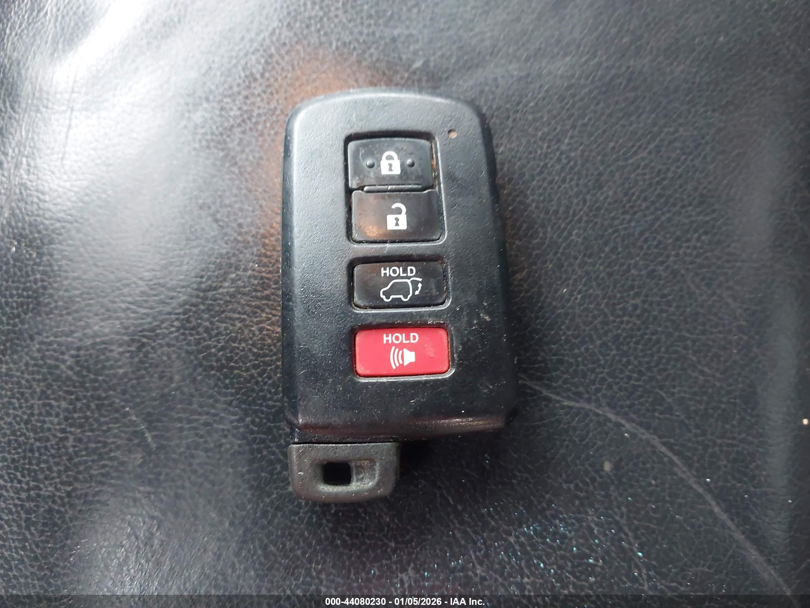 TOYOTA HIGHLANDER image 11