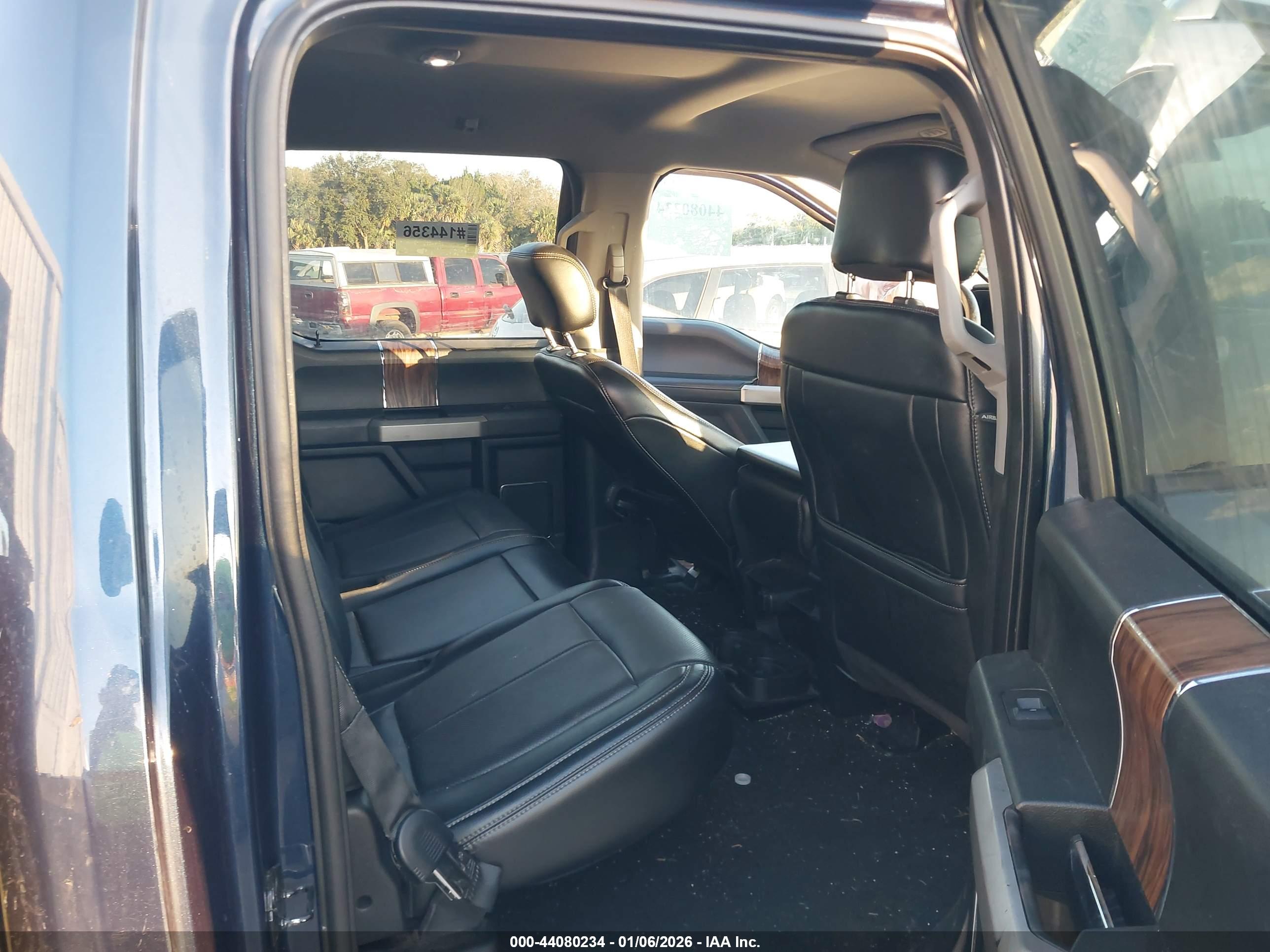 FORD F-150 image 8