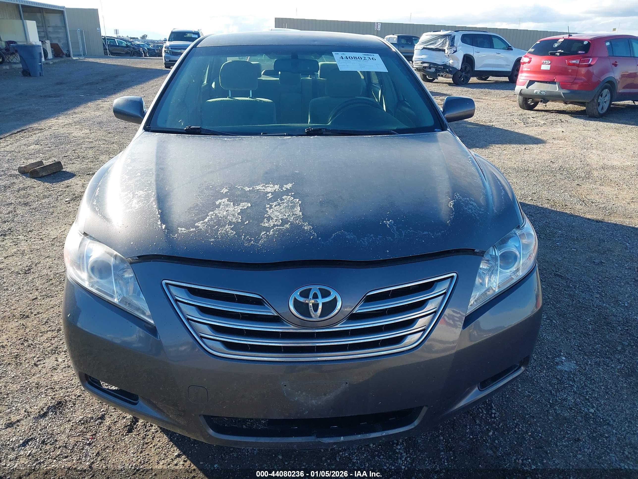 TOYOTA CAMRY image 6