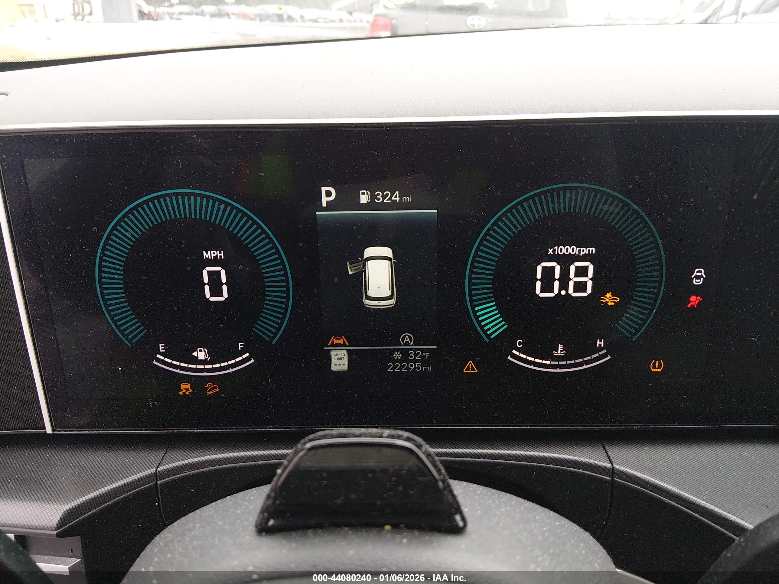 HYUNDAI SANTA image 7