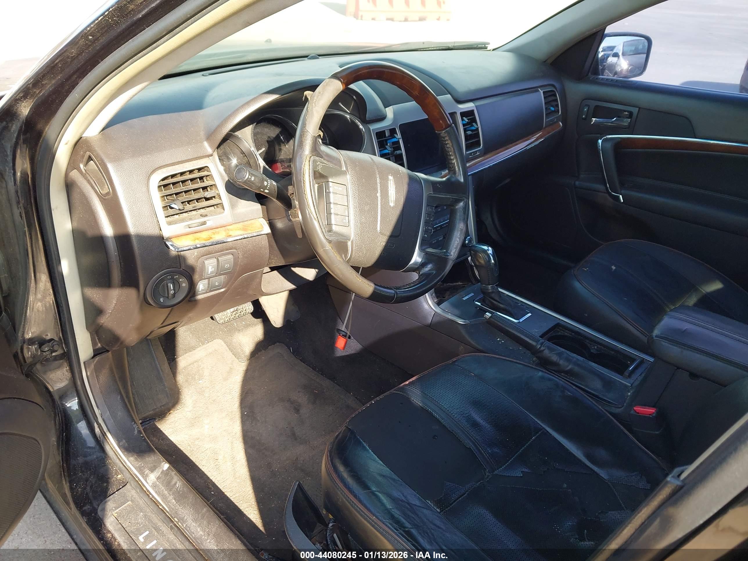 LINCOLN MKZ image 5
