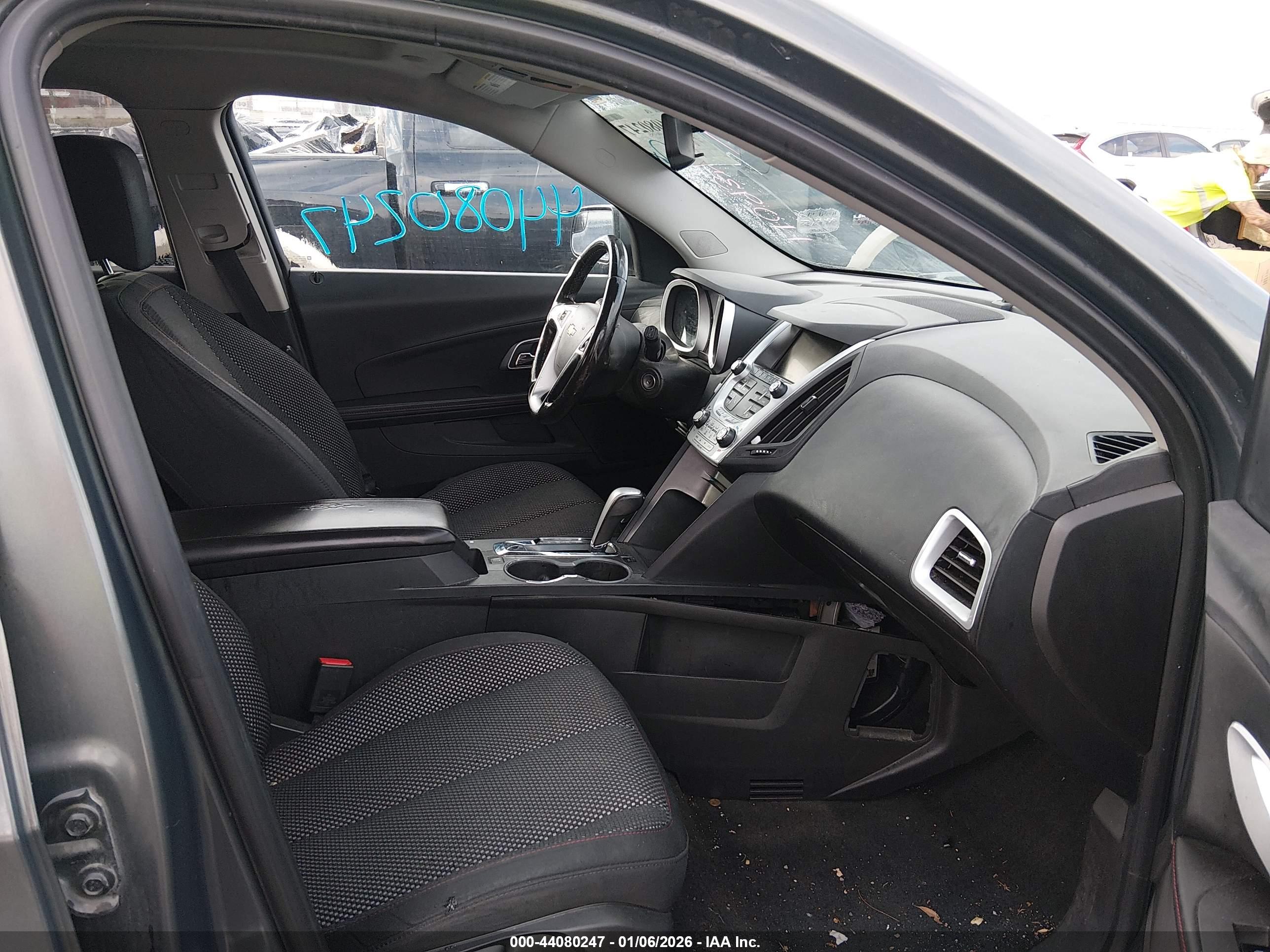 CHEVROLET EQUINOX image 5