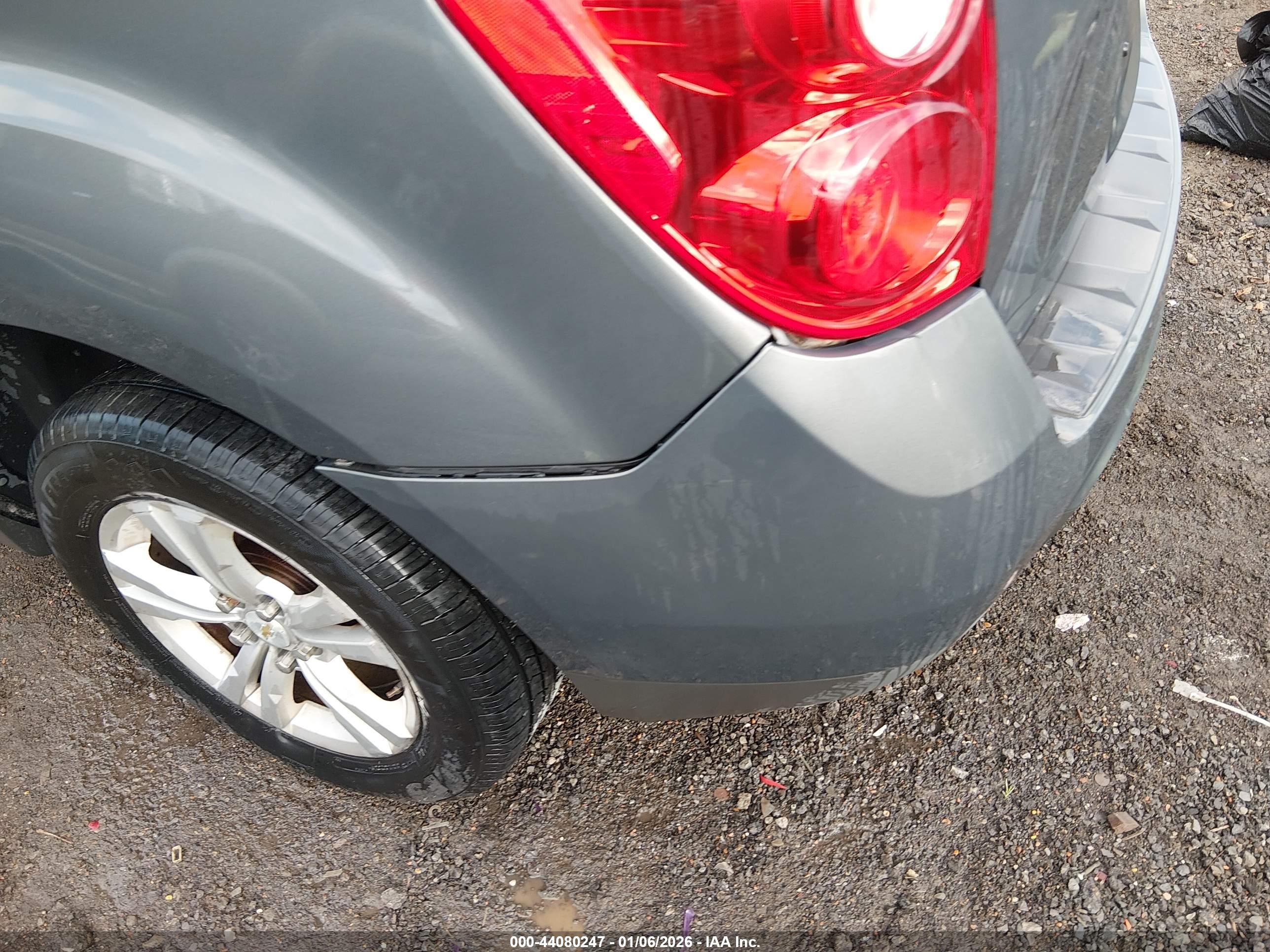 CHEVROLET EQUINOX image 6