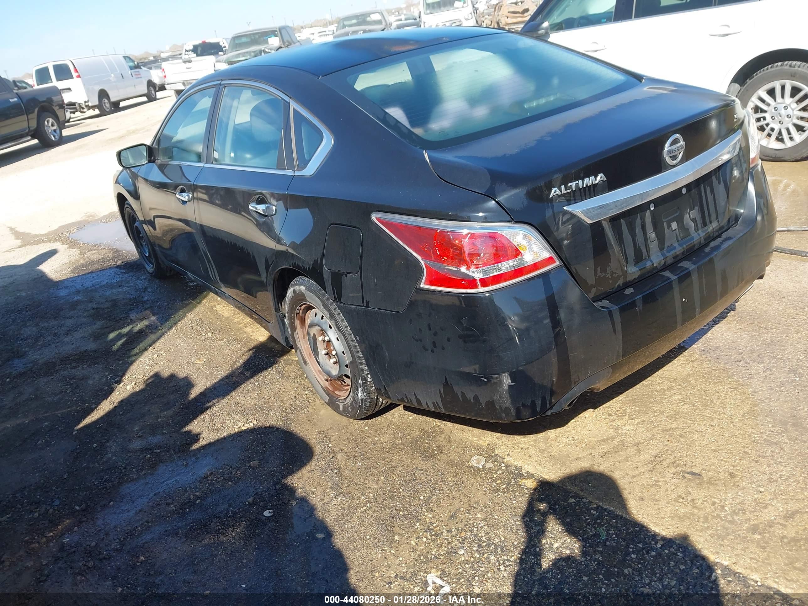 NISSAN ALTIMA image 3