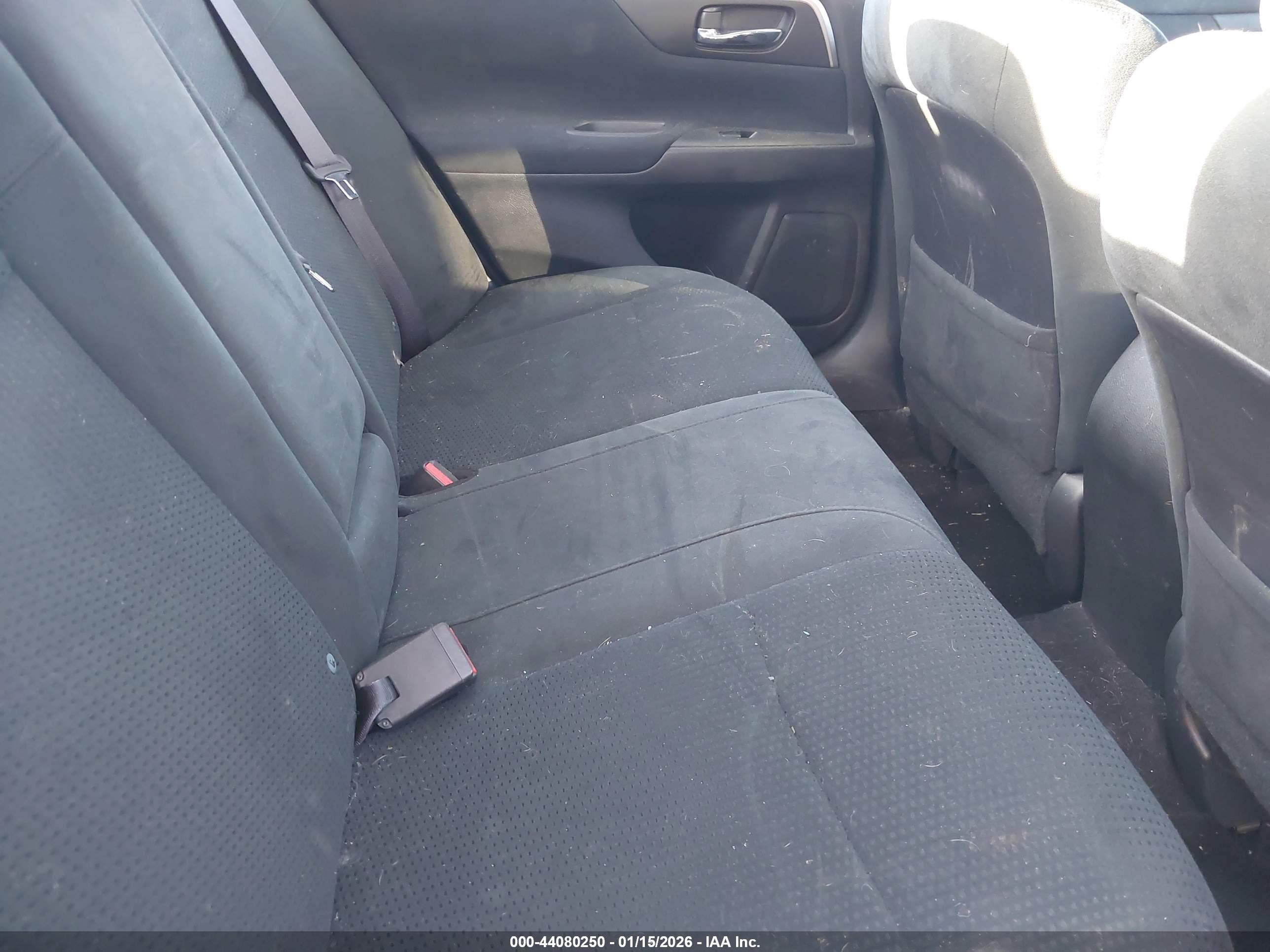 NISSAN ALTIMA image 8