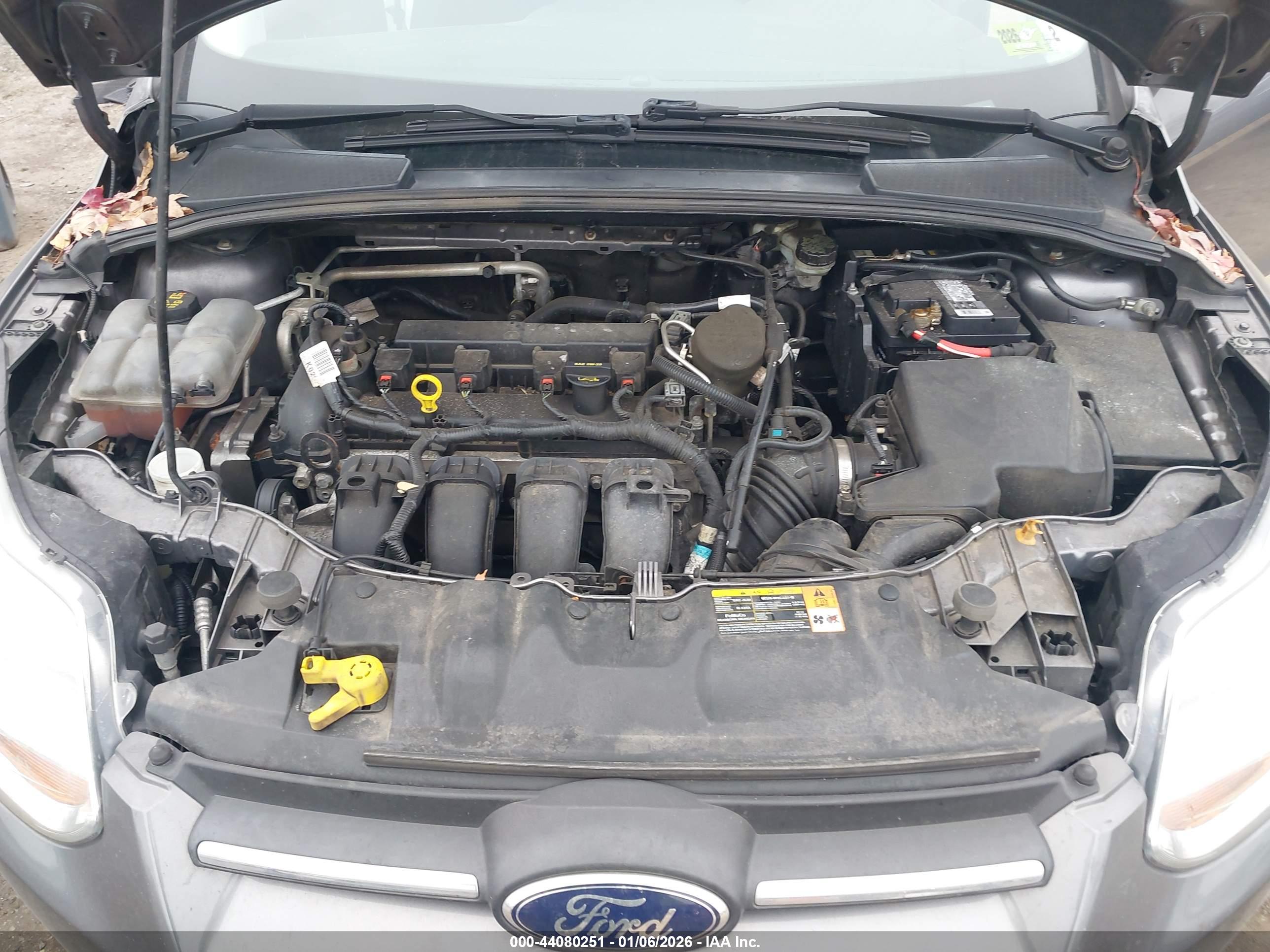 FORD FOCUS image 10