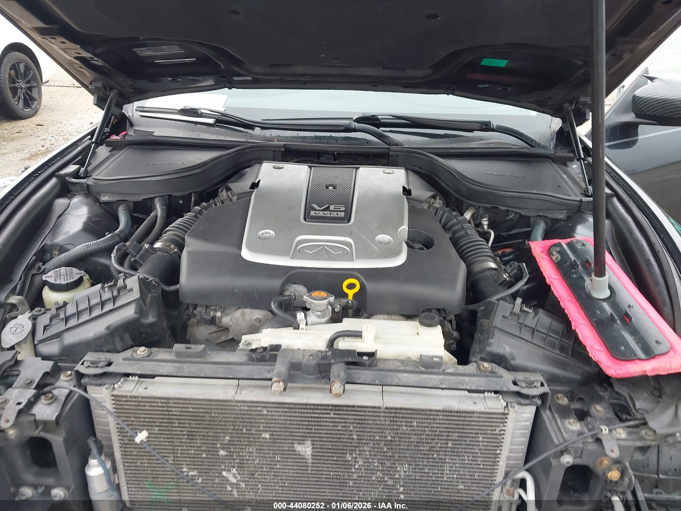 INFINITI G37X image 10
