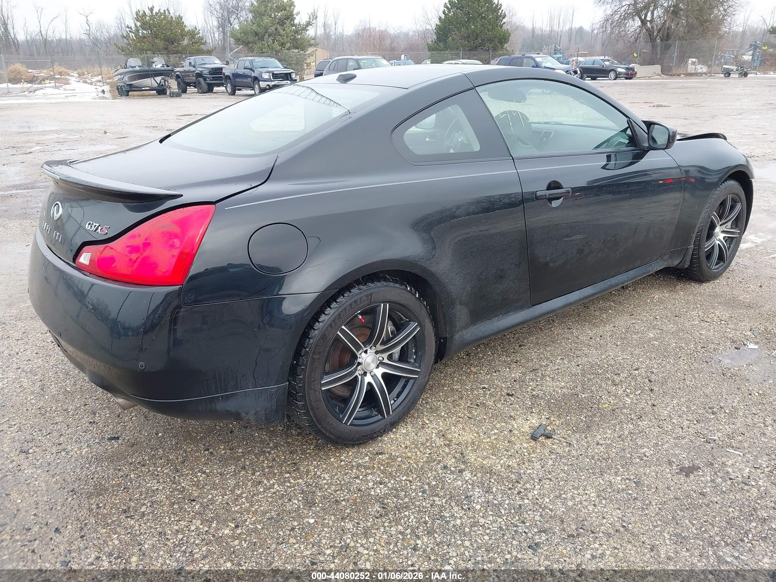 INFINITI G37X image 4